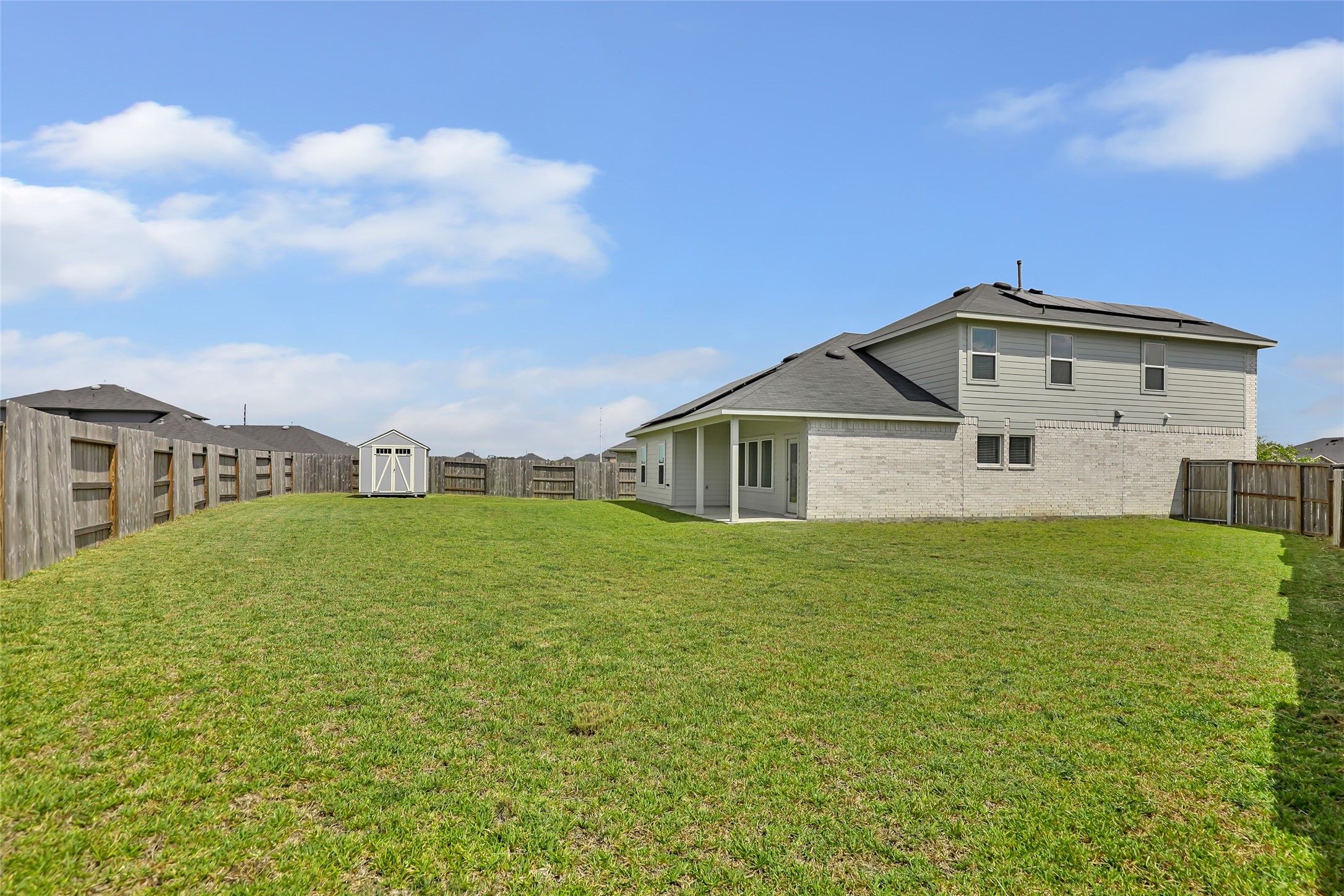 Listing photo 5