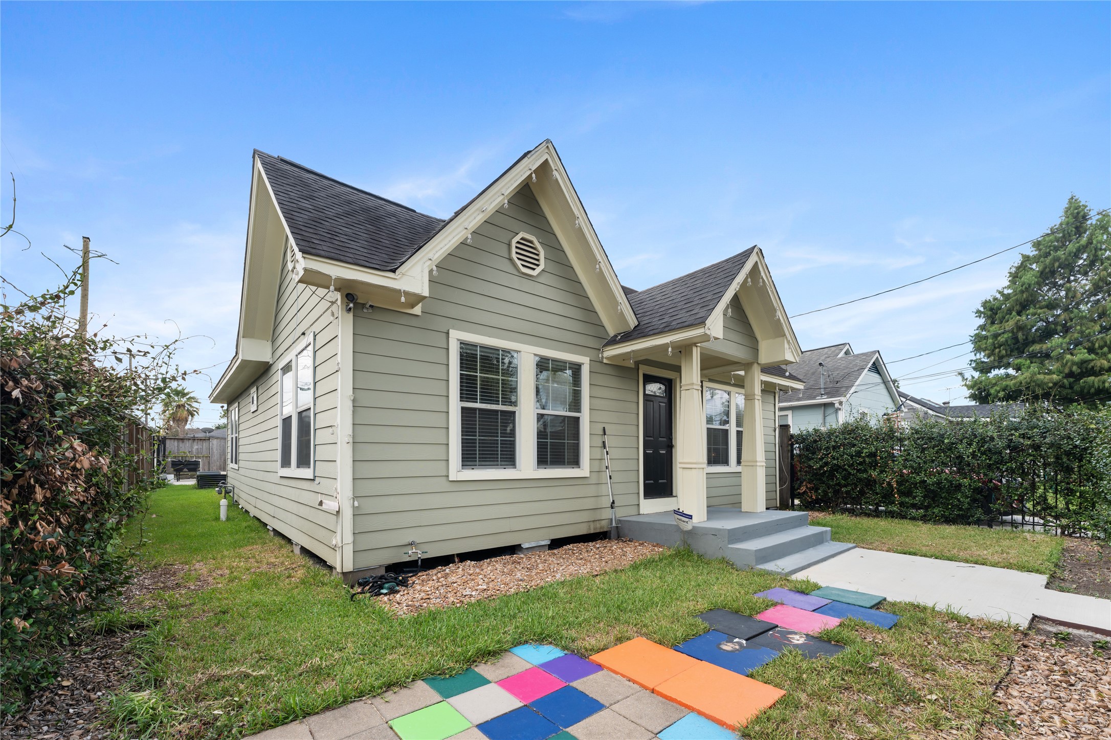 Listing photo 5