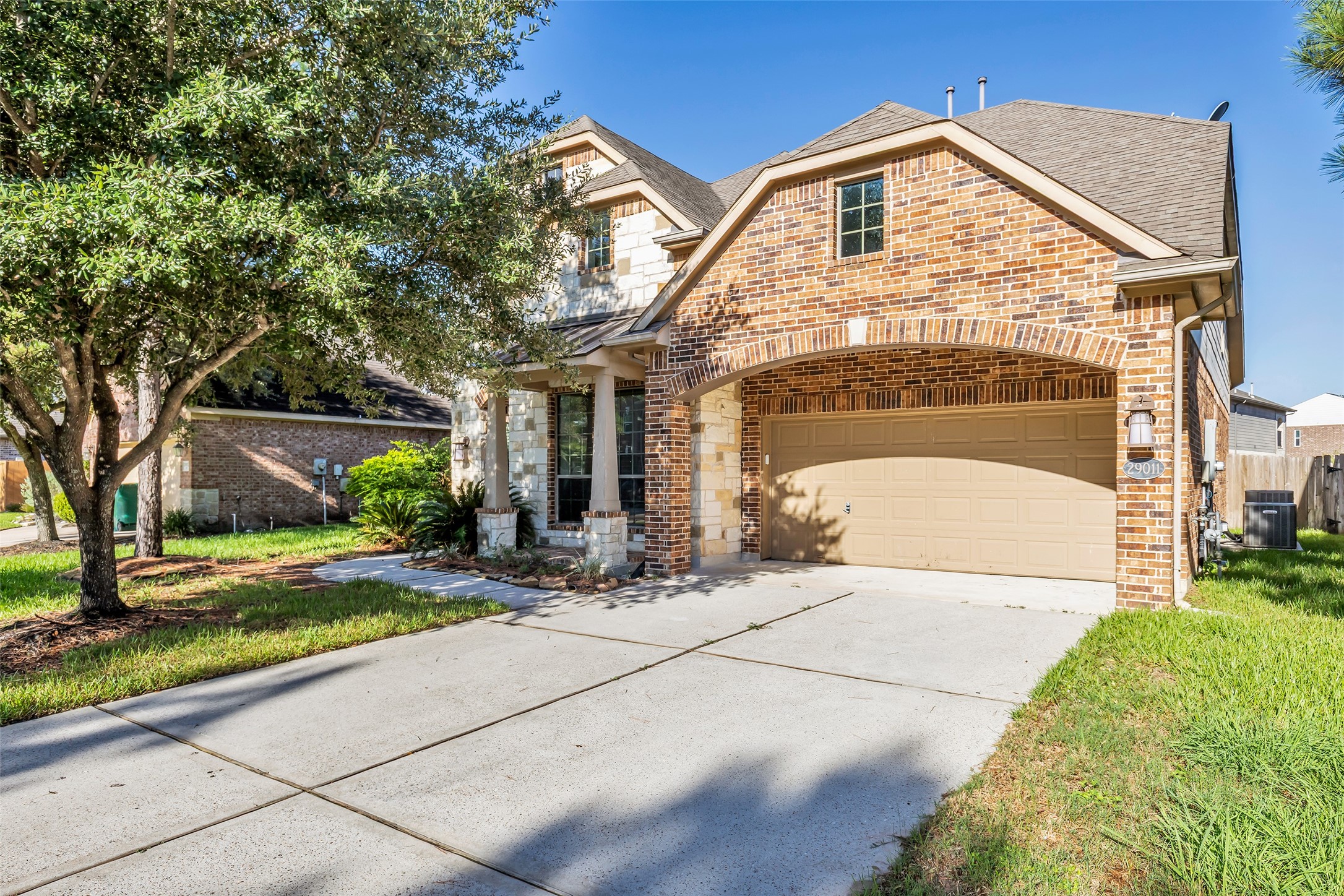 Listing photo 4
