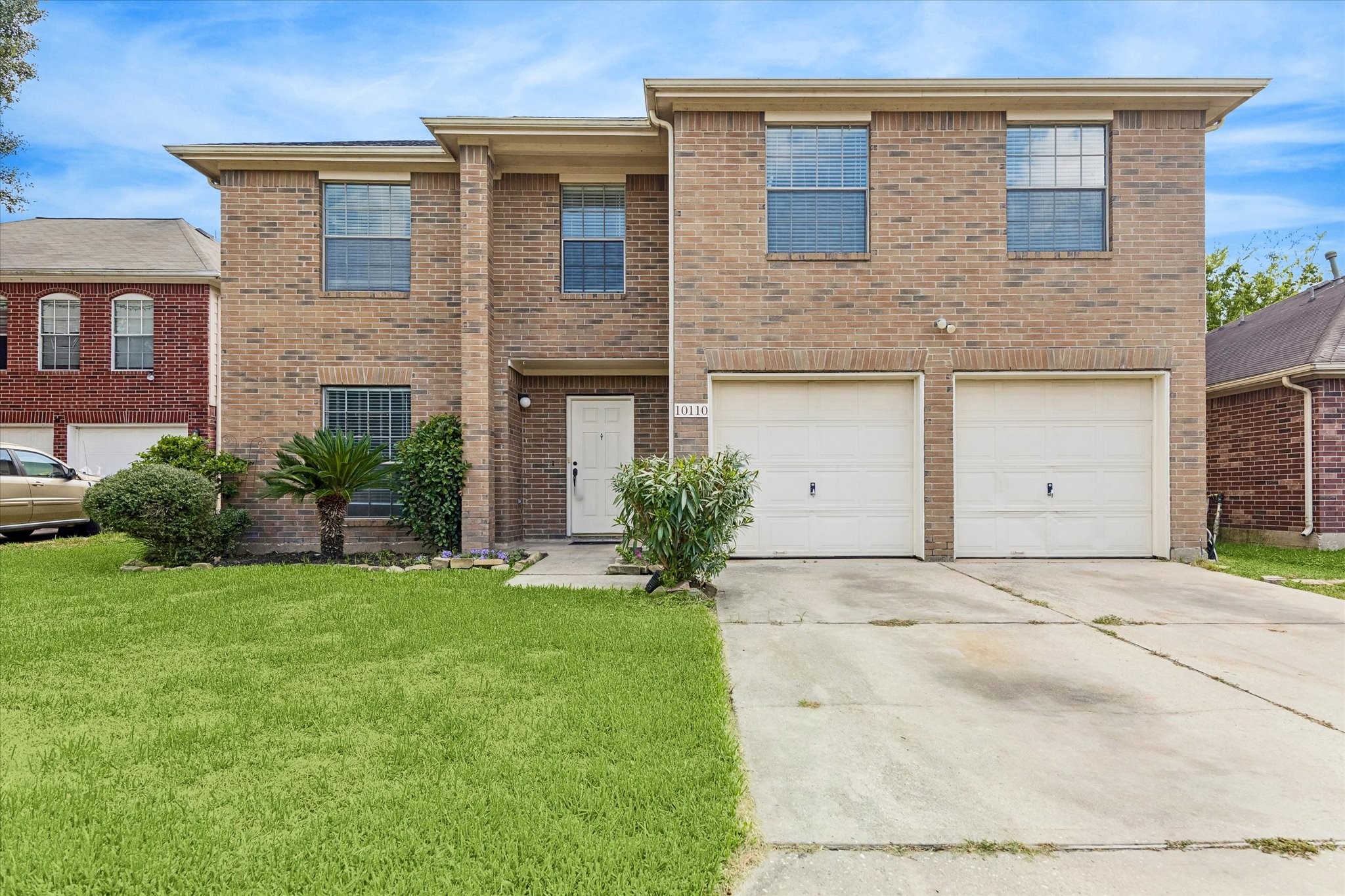 Listing photo 1