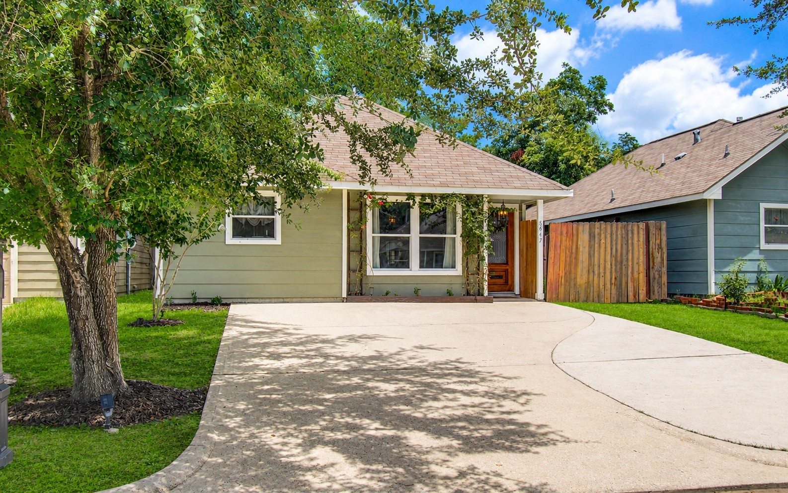 Listing photo 5