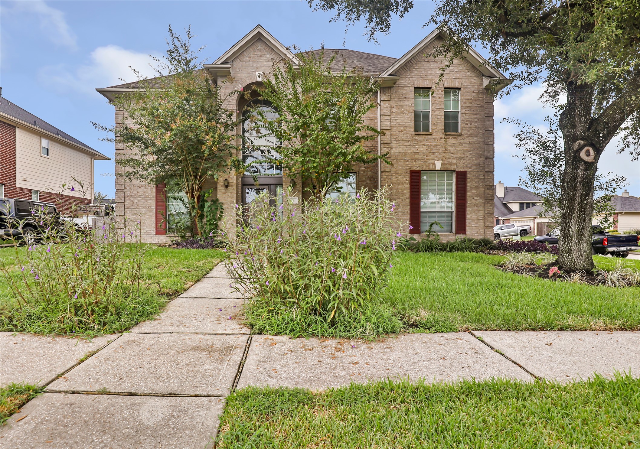 Listing photo 1
