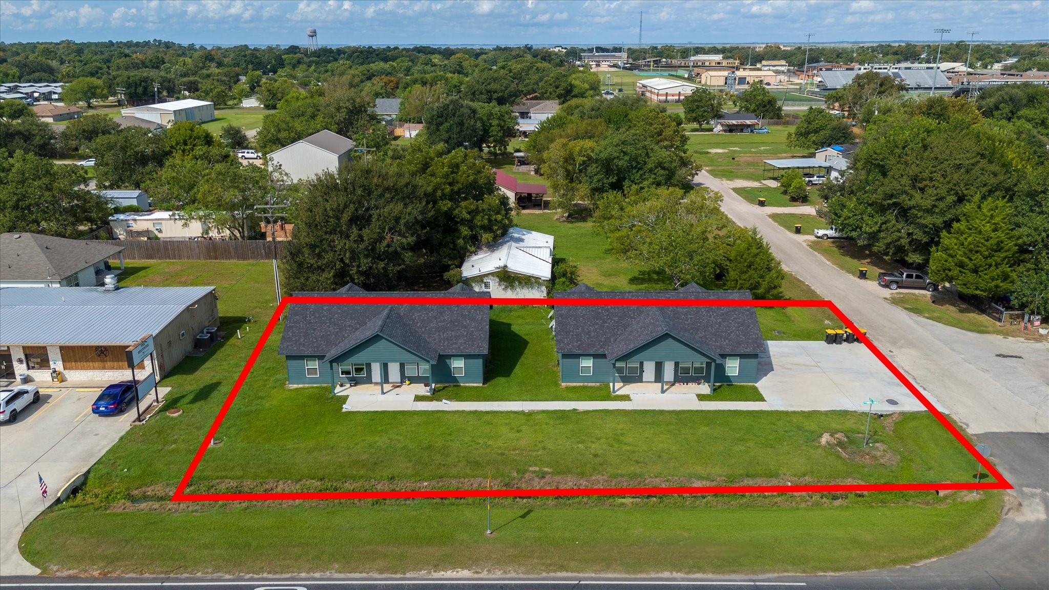 Listing photo 1