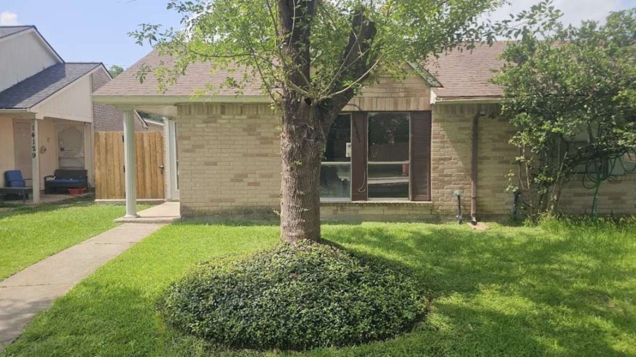 Listing photo 1