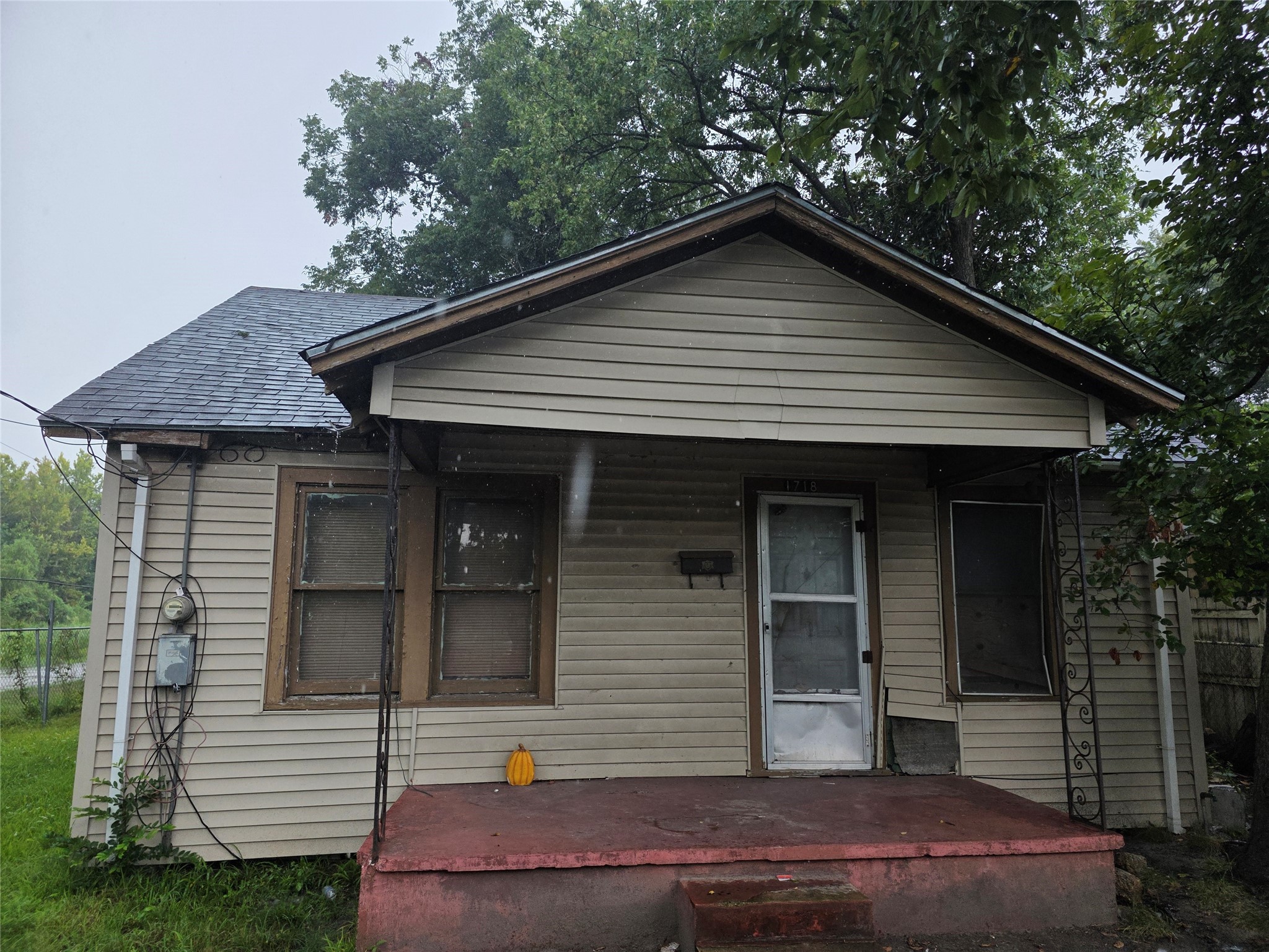 Listing photo 4
