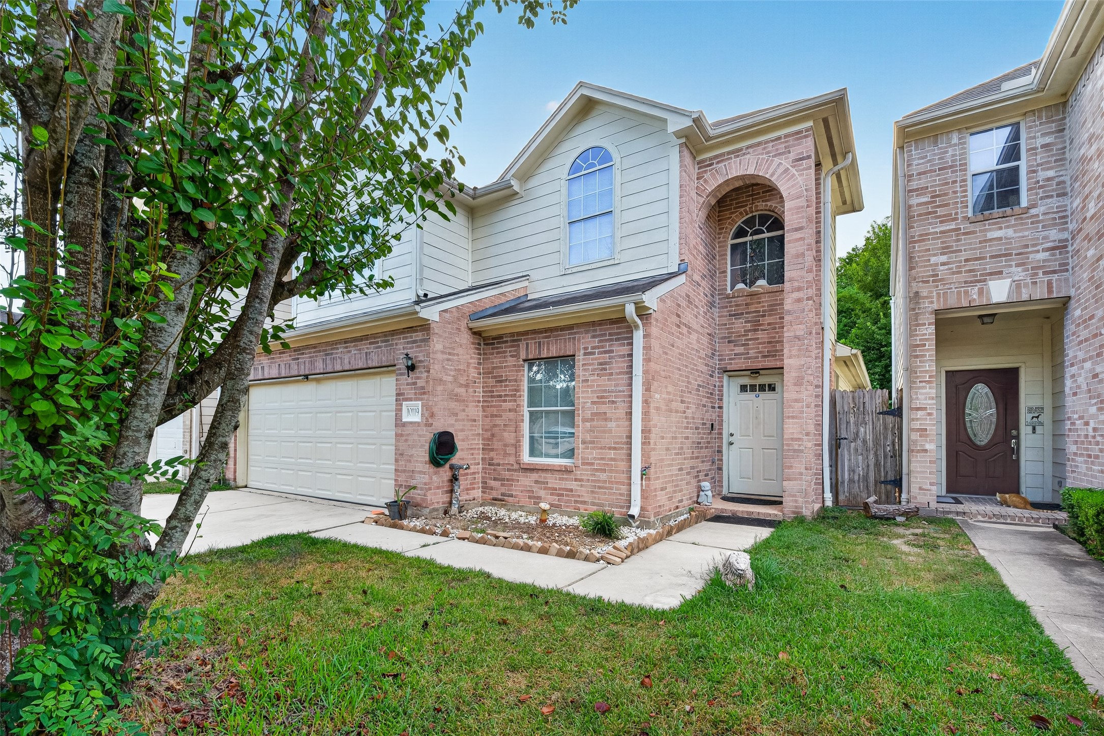 Listing photo 5