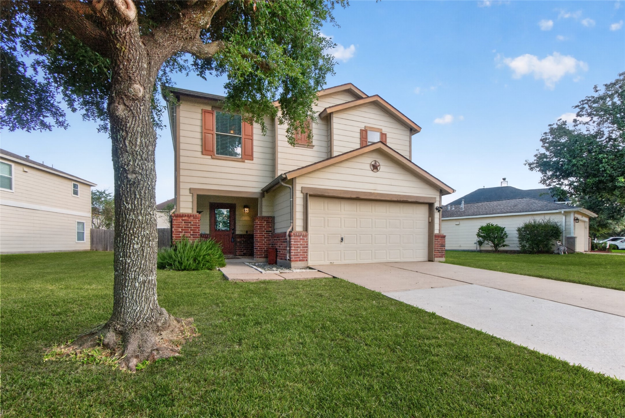Listing photo 1