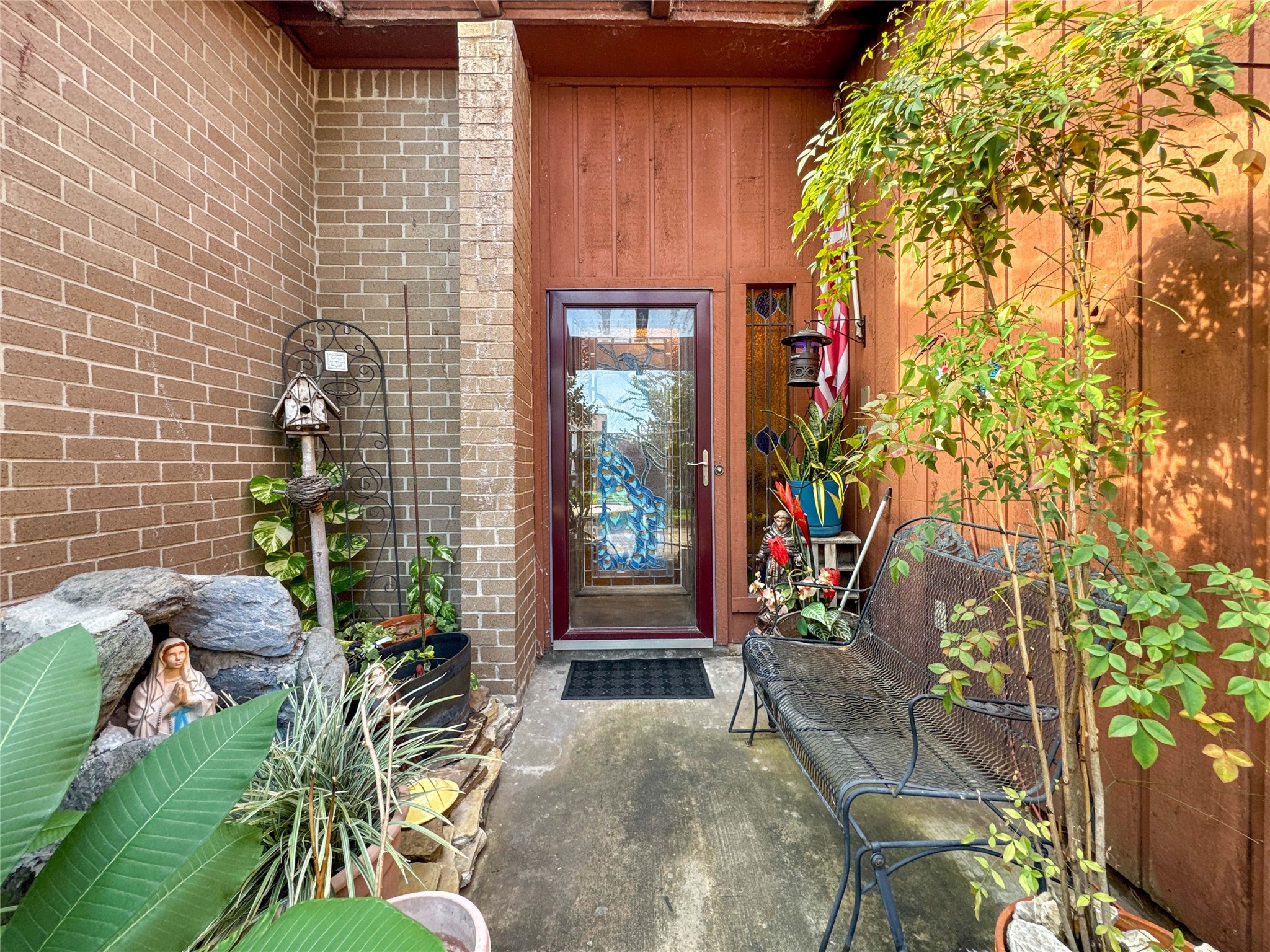 Listing photo 4
