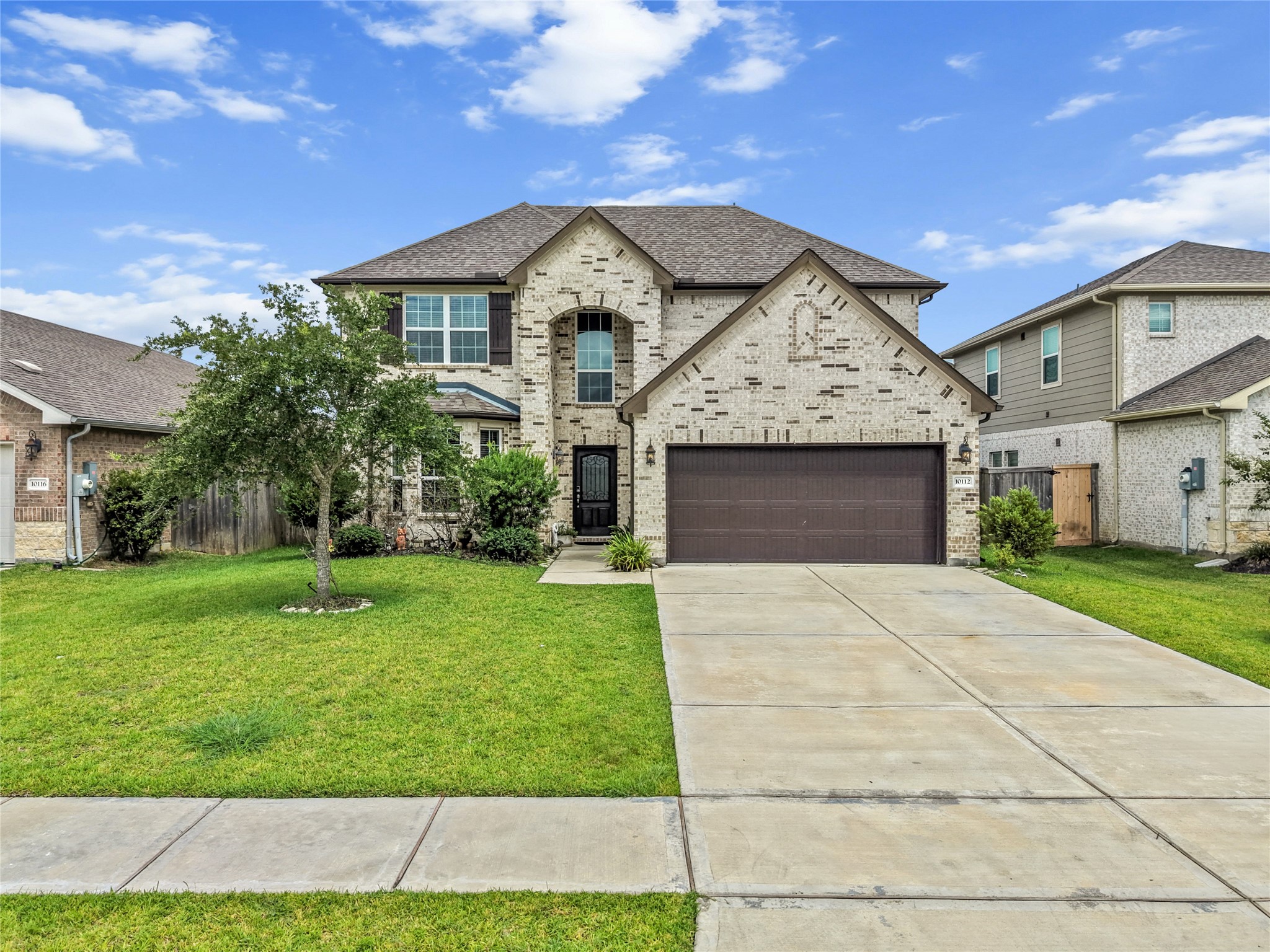 Listing photo 1