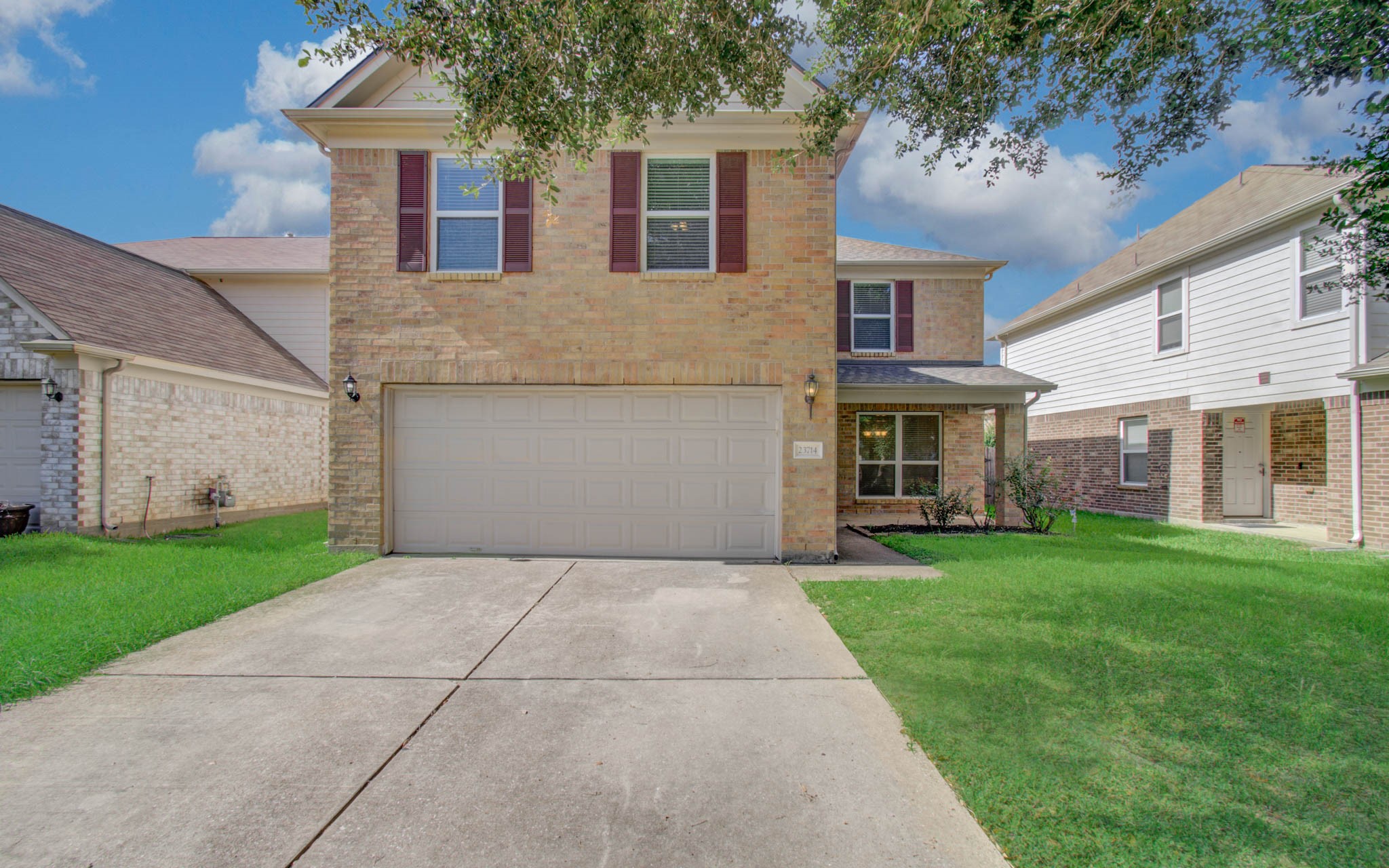 Listing photo 1