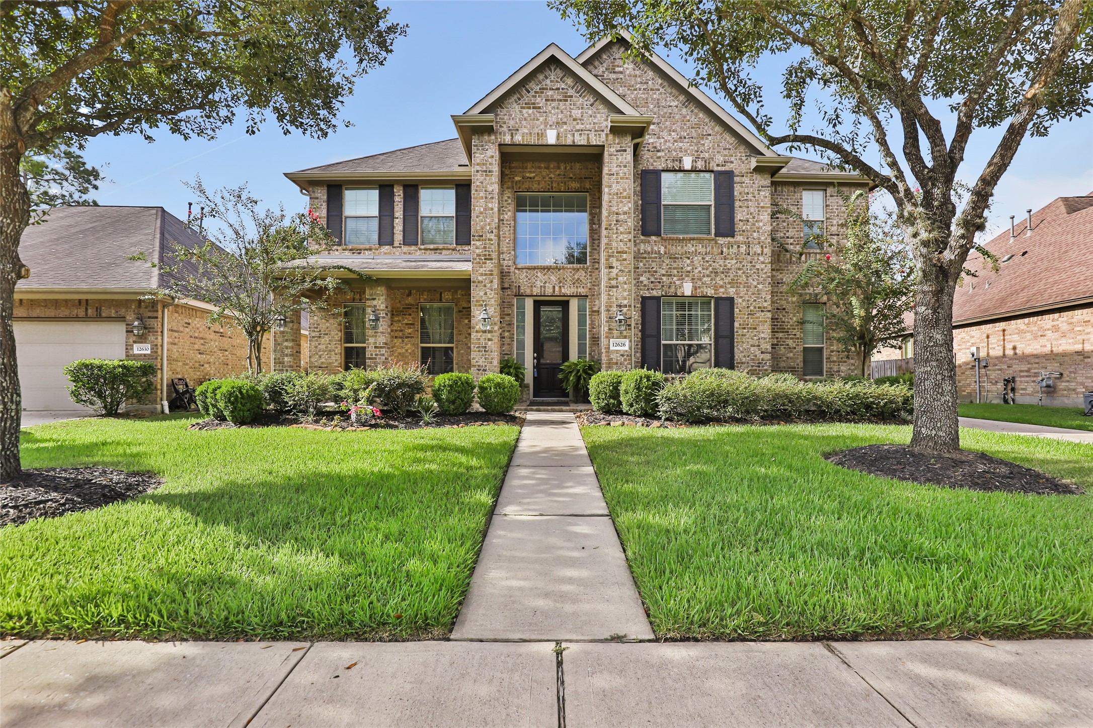 Listing photo 1