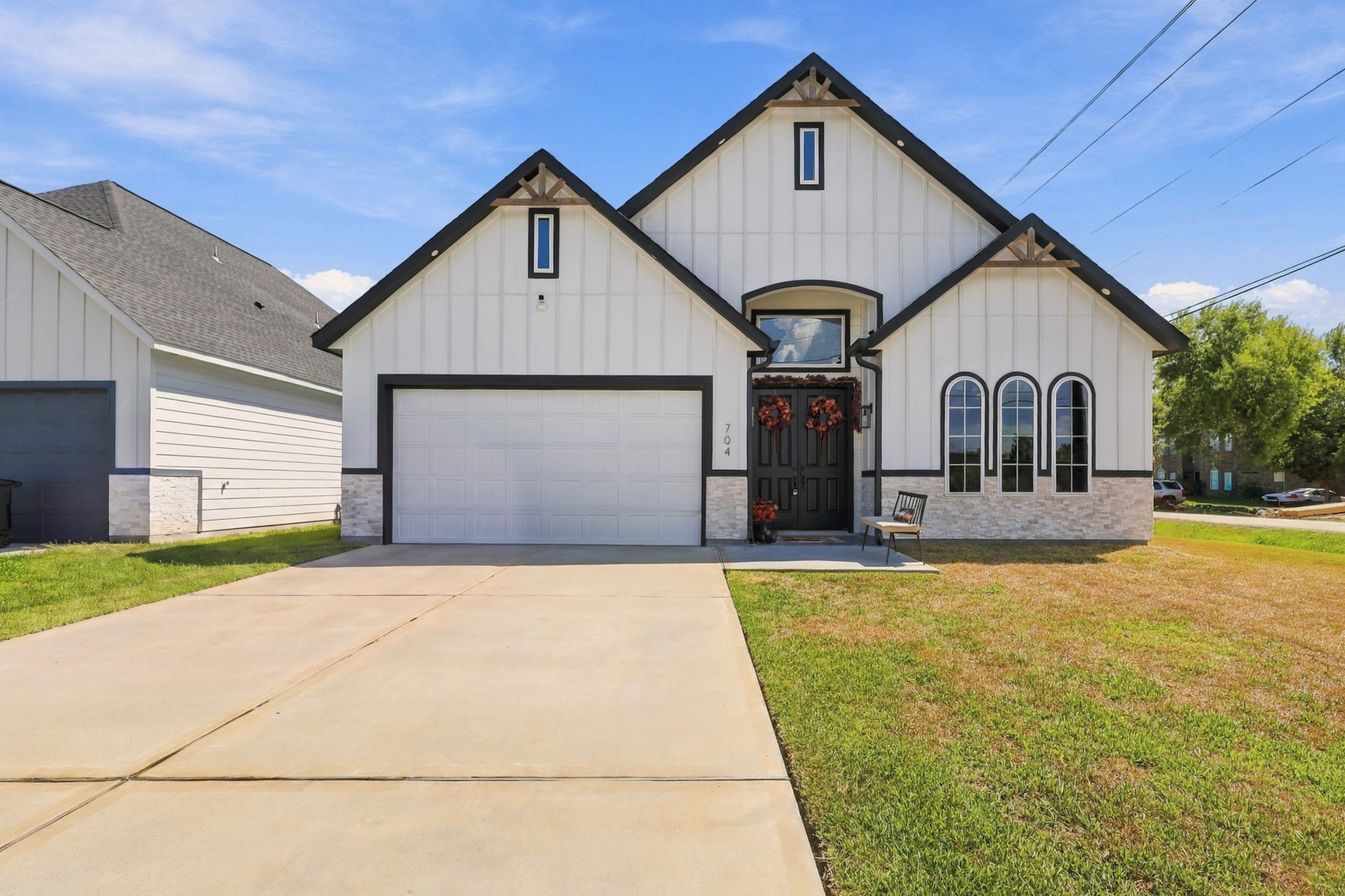 Listing photo 1