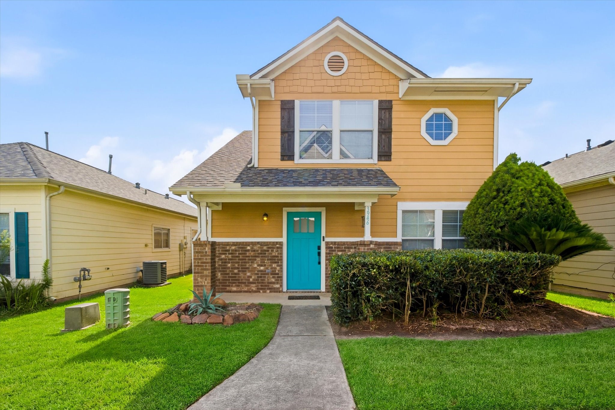 Listing photo 1