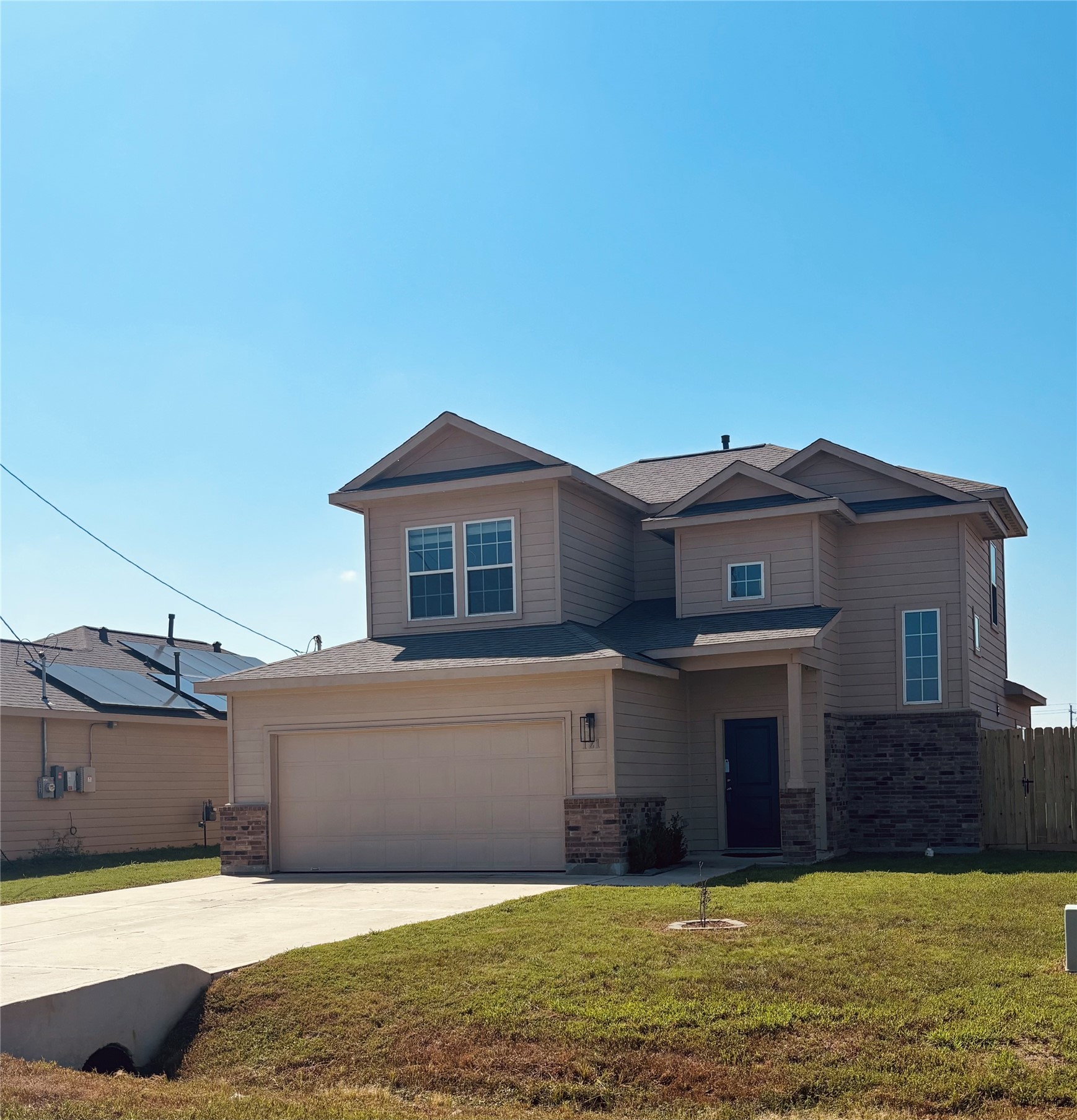 Listing photo 1