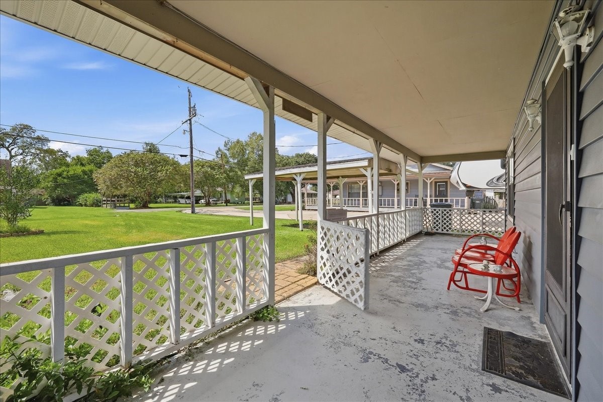Listing photo 5