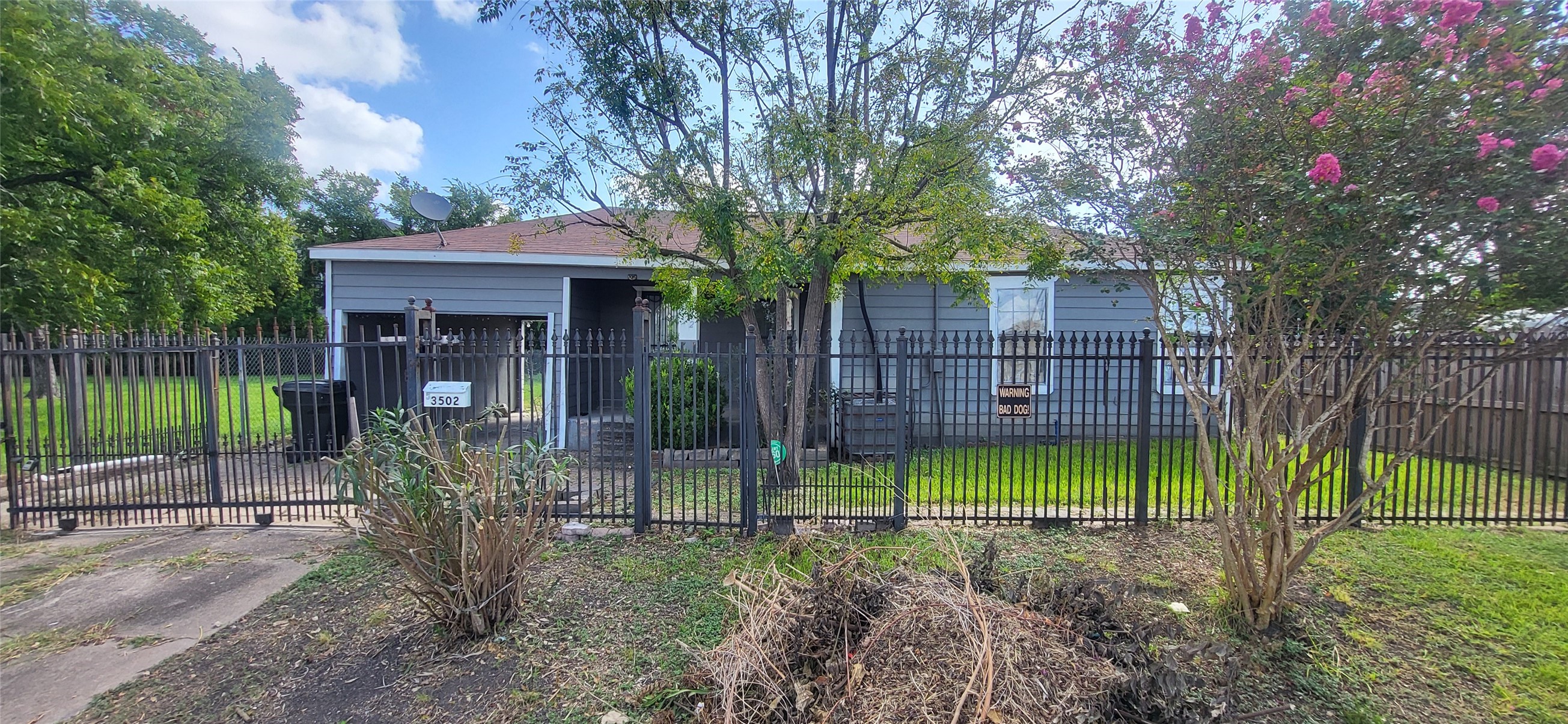 Listing photo 1