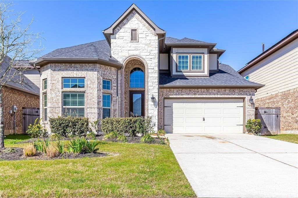 Listing photo 1