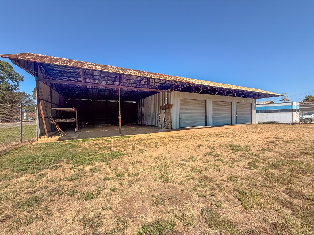 Listing photo 1