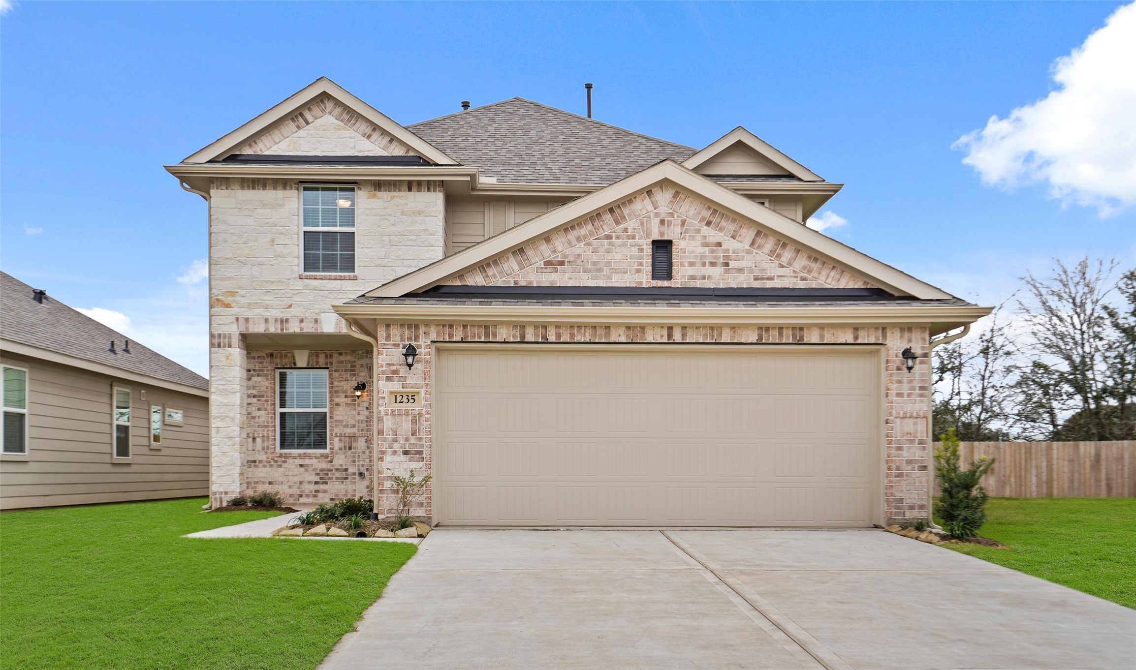 Listing photo 1