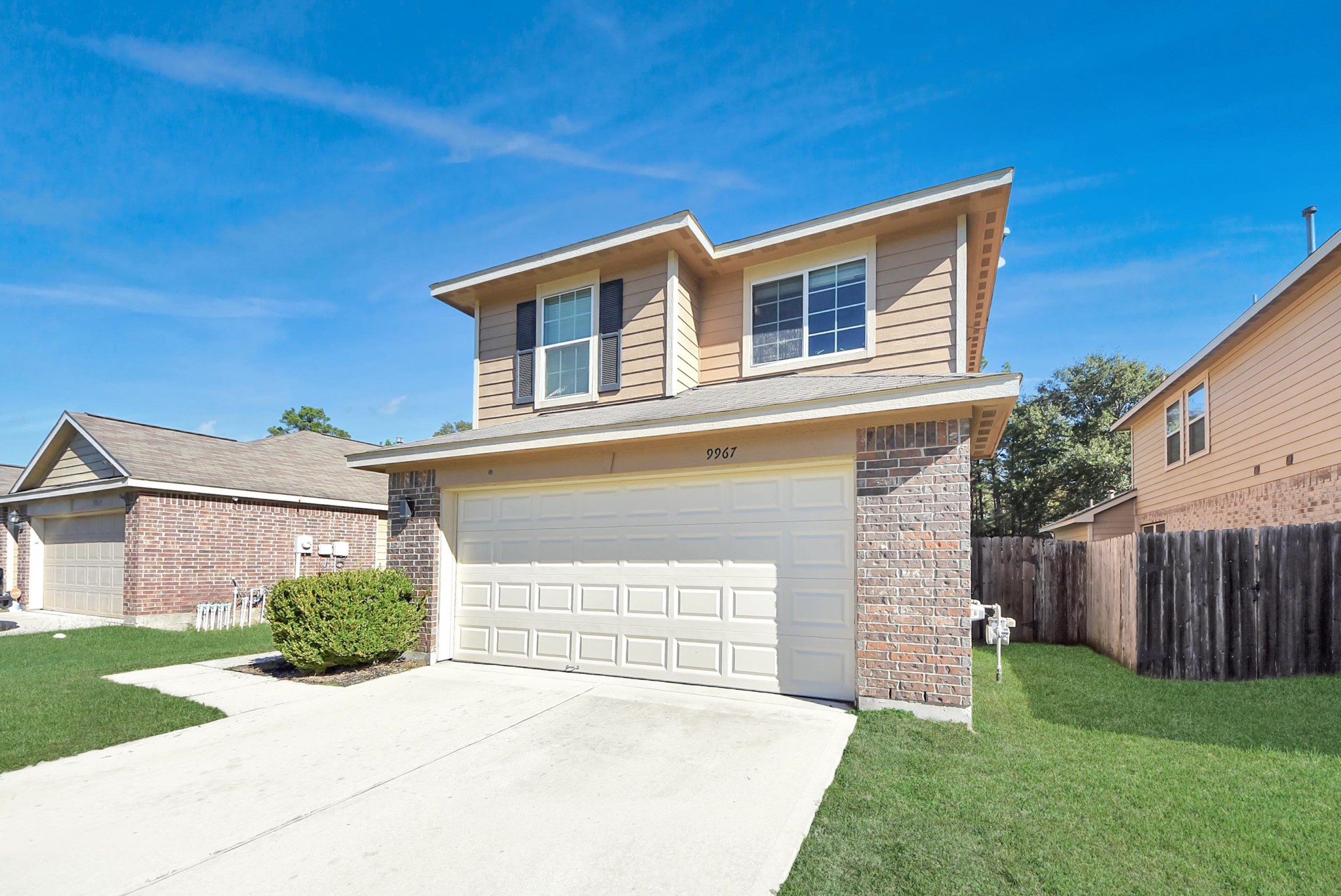 Listing photo 1