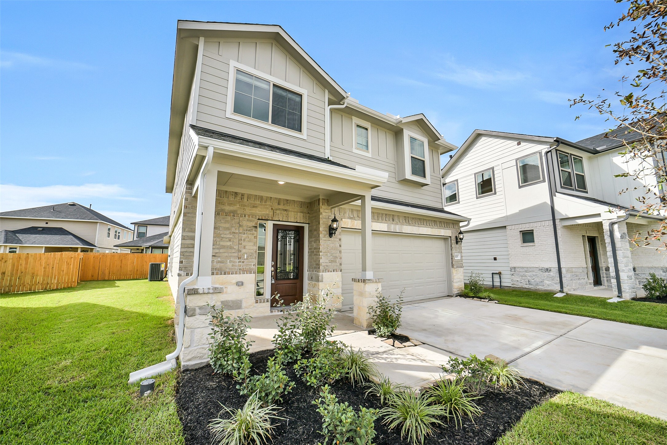 Listing photo 1