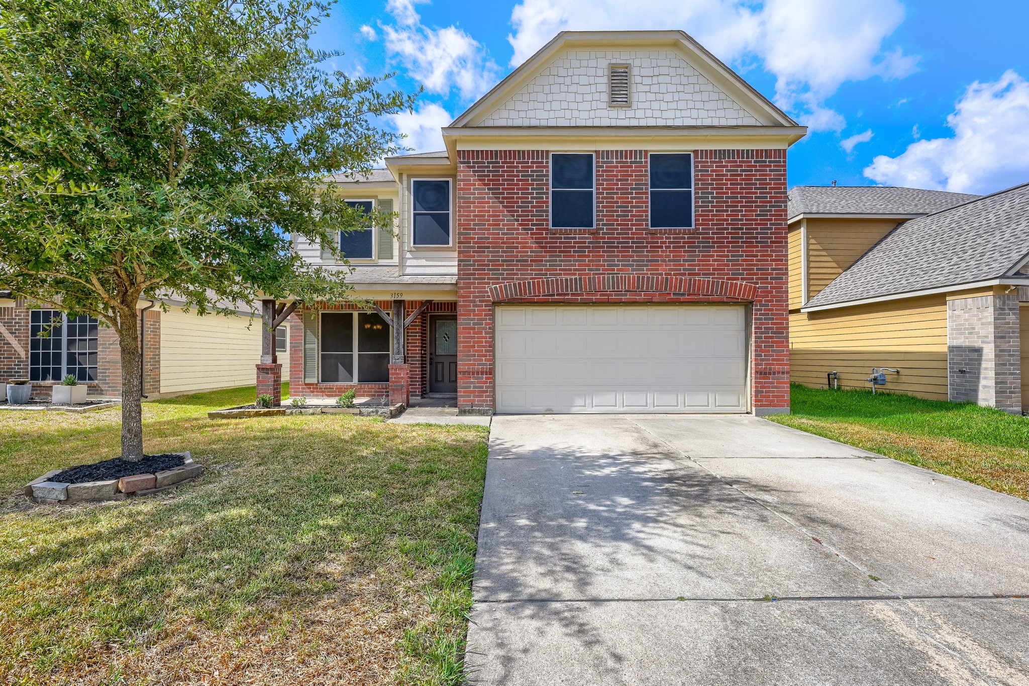 Listing photo 1