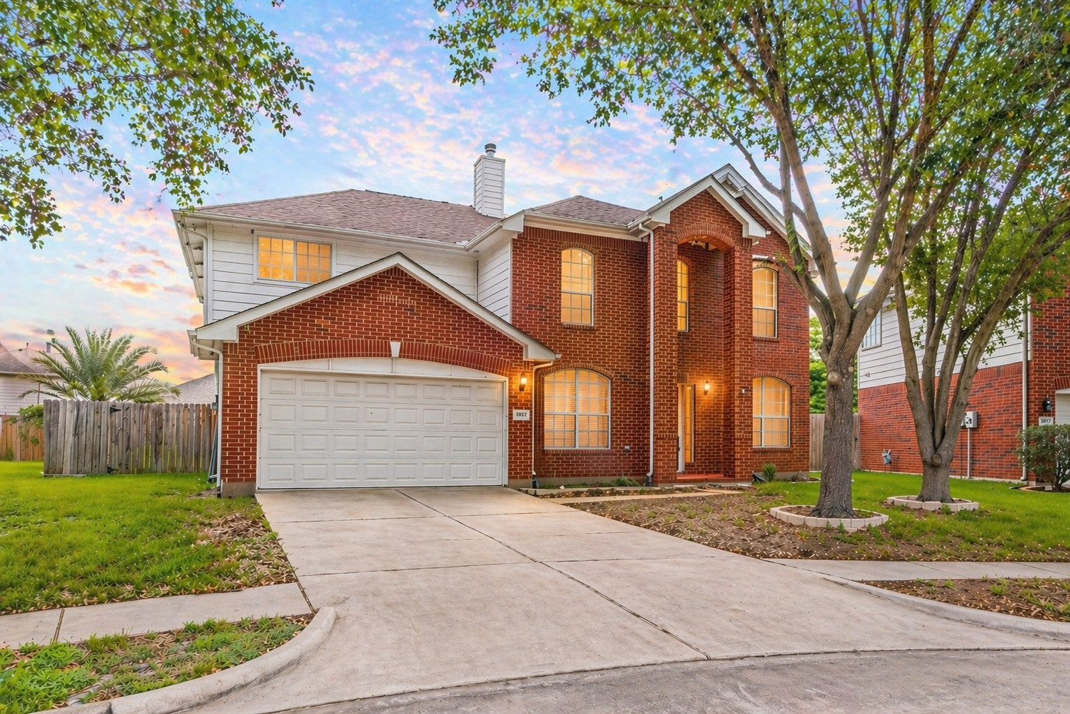 Listing photo 1