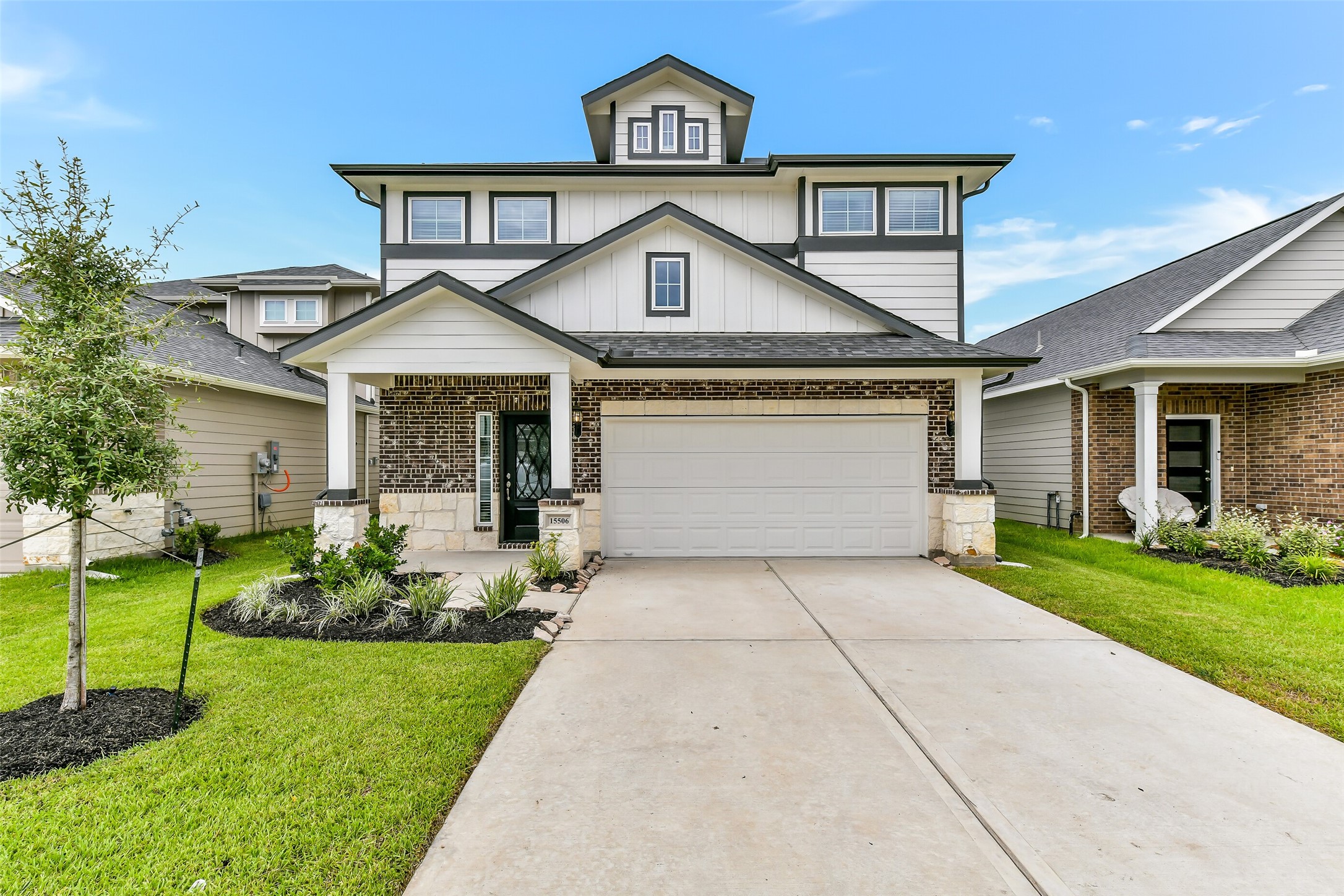 Listing photo 1