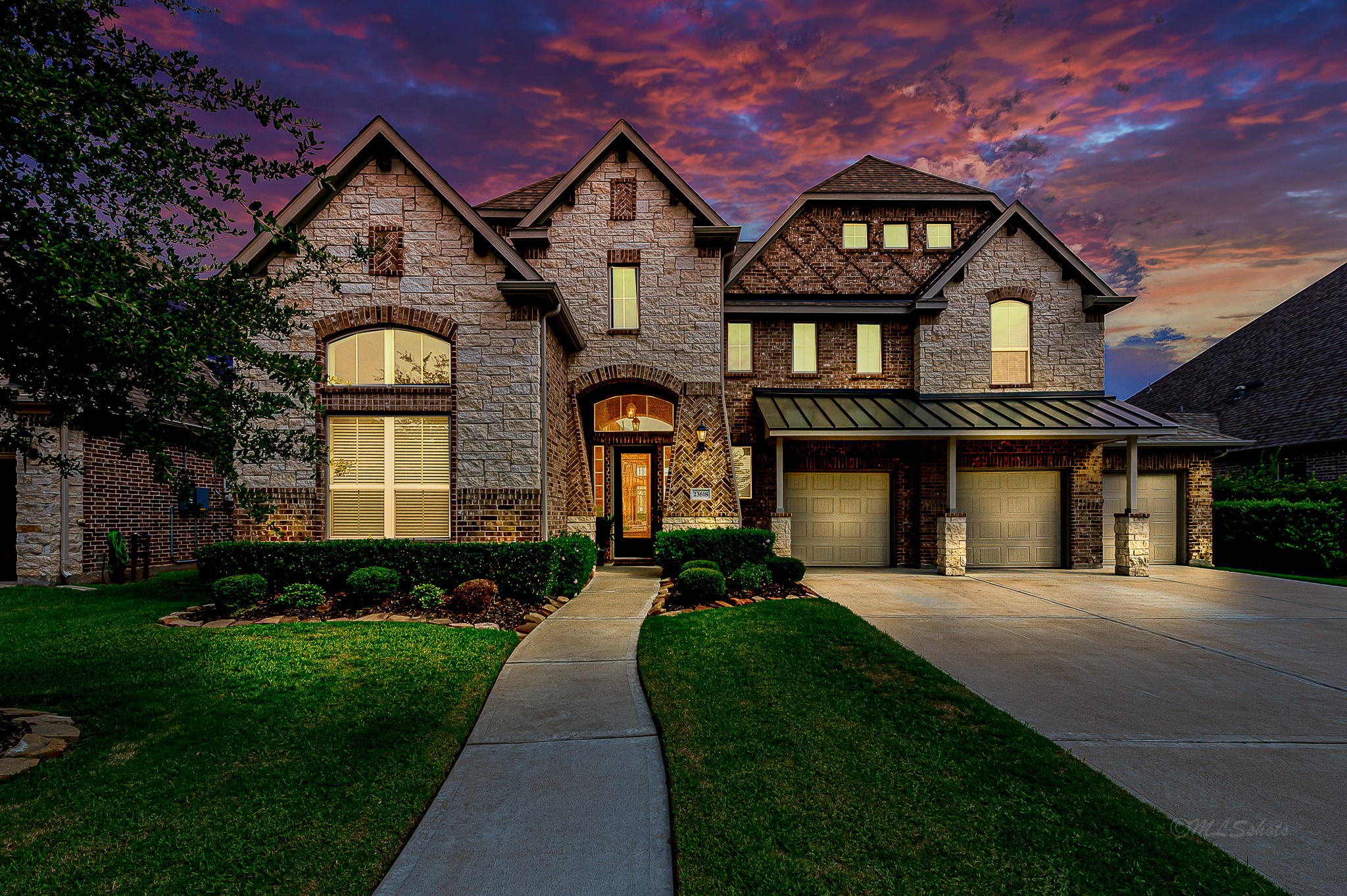 Listing photo 1