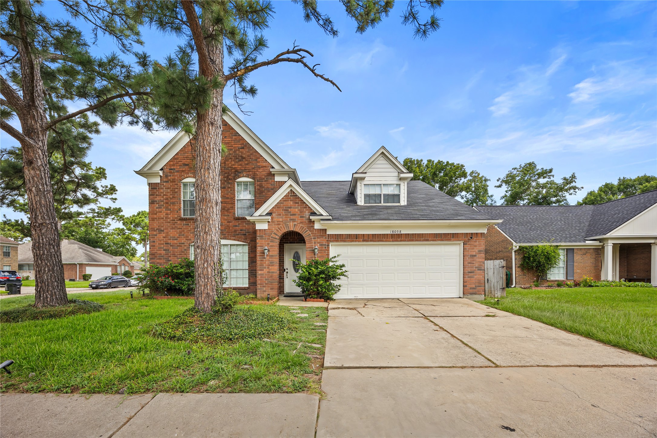 Listing photo 1
