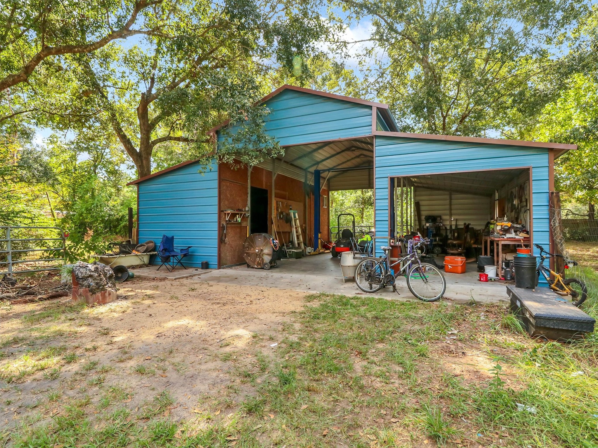 Listing photo 5