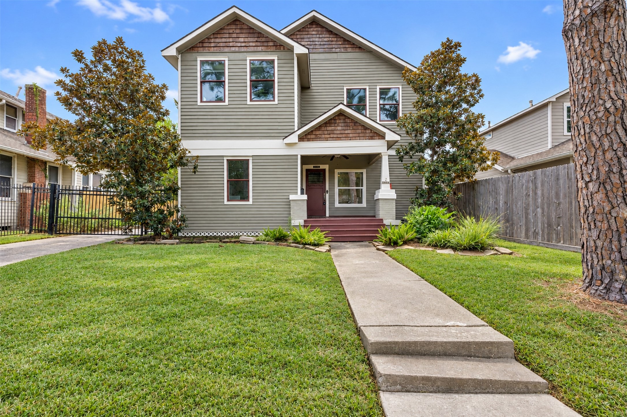 Listing photo 1