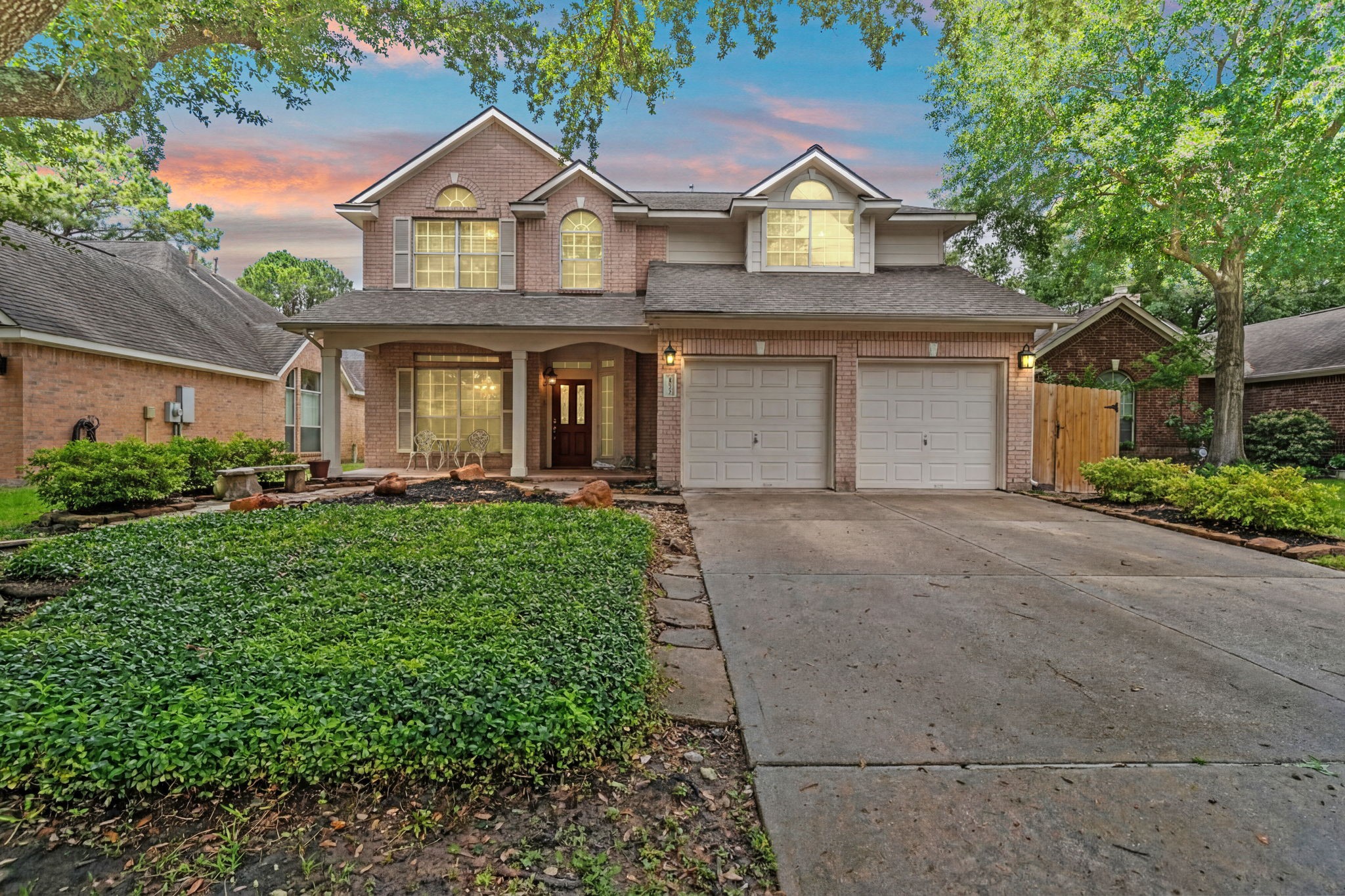 Listing photo 1