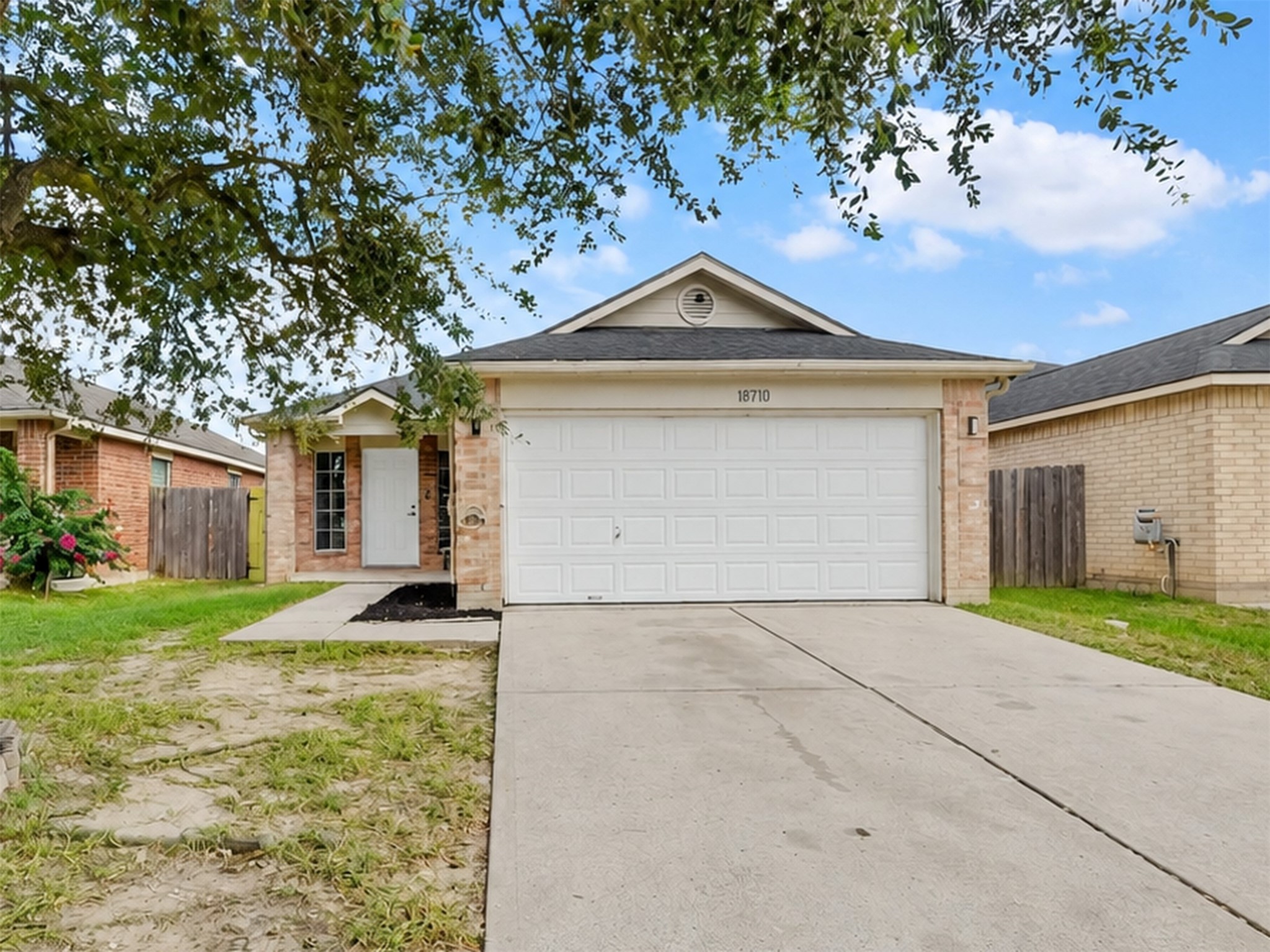 Listing photo 1
