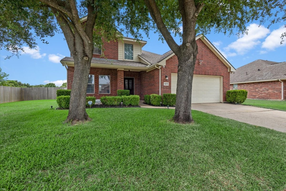 Listing photo 2