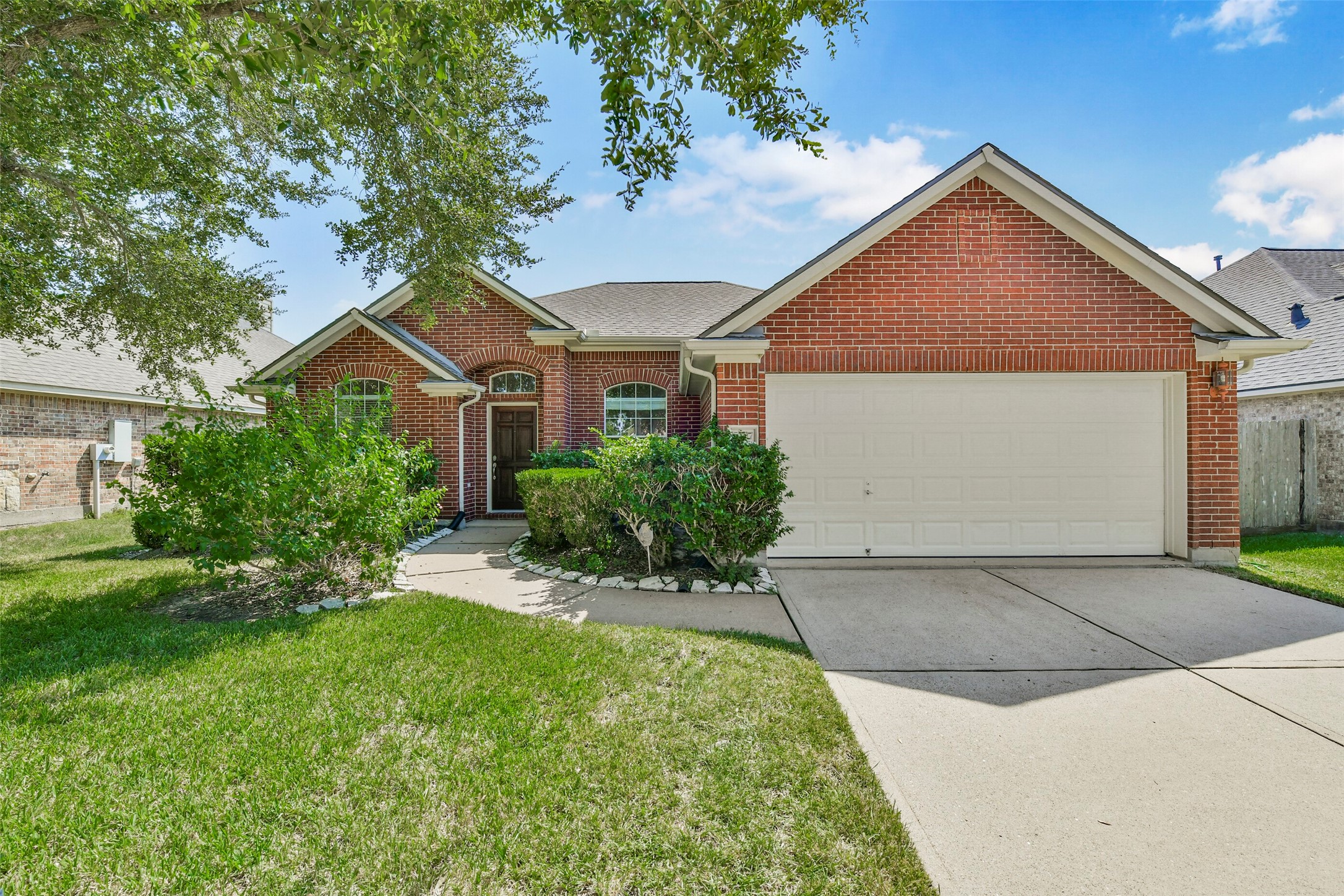 5707 Emerald Brook Lane