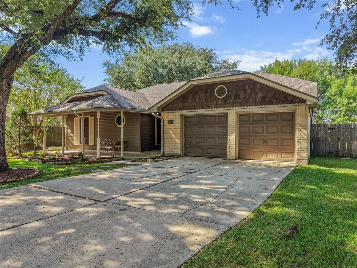 4422 Glen Avon Drive