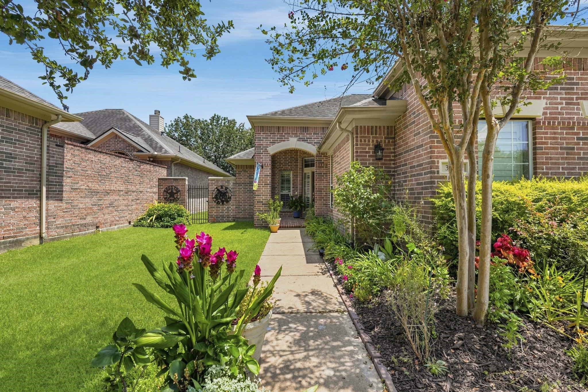 Listing photo 4
