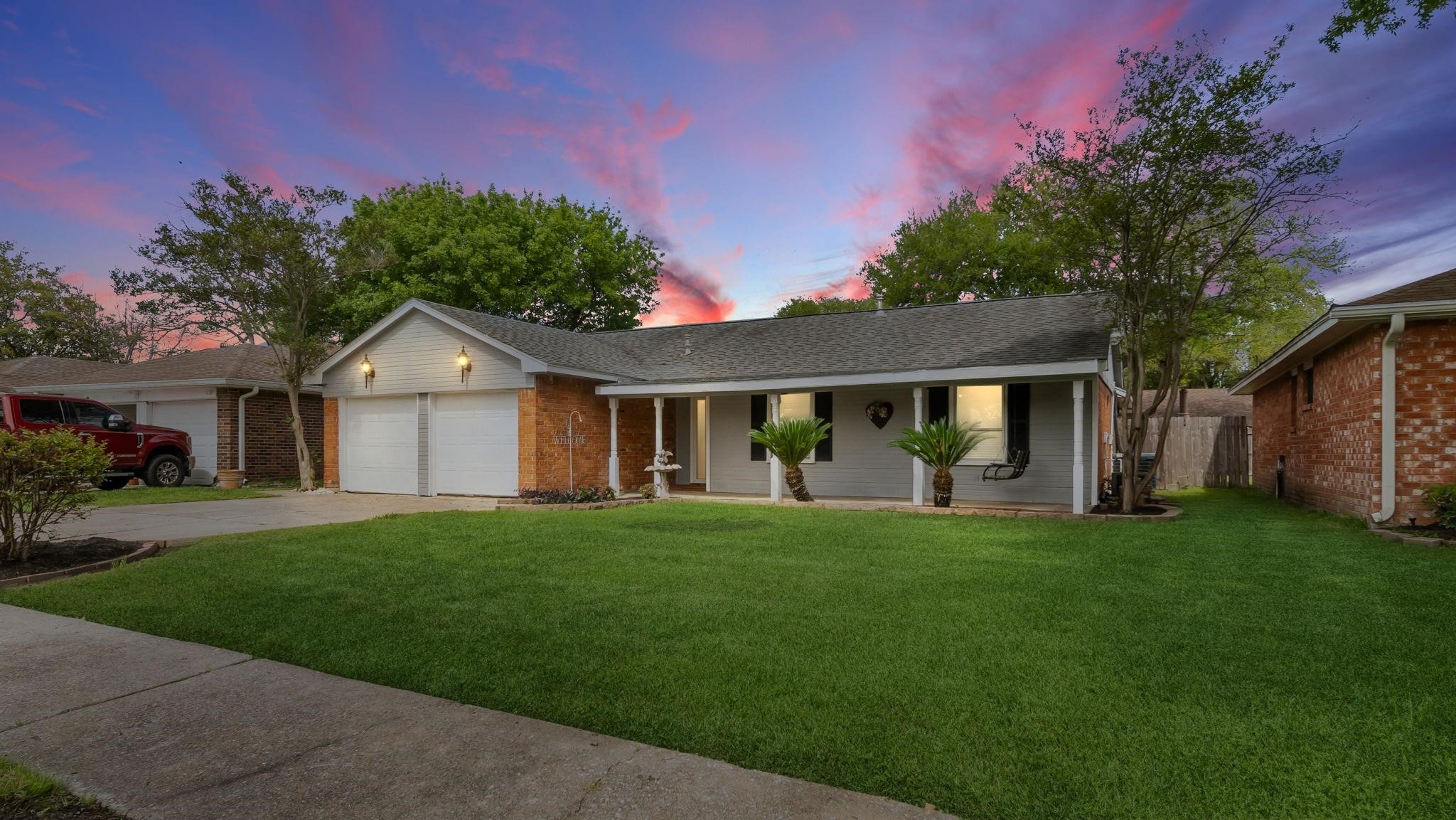 Listing photo 1