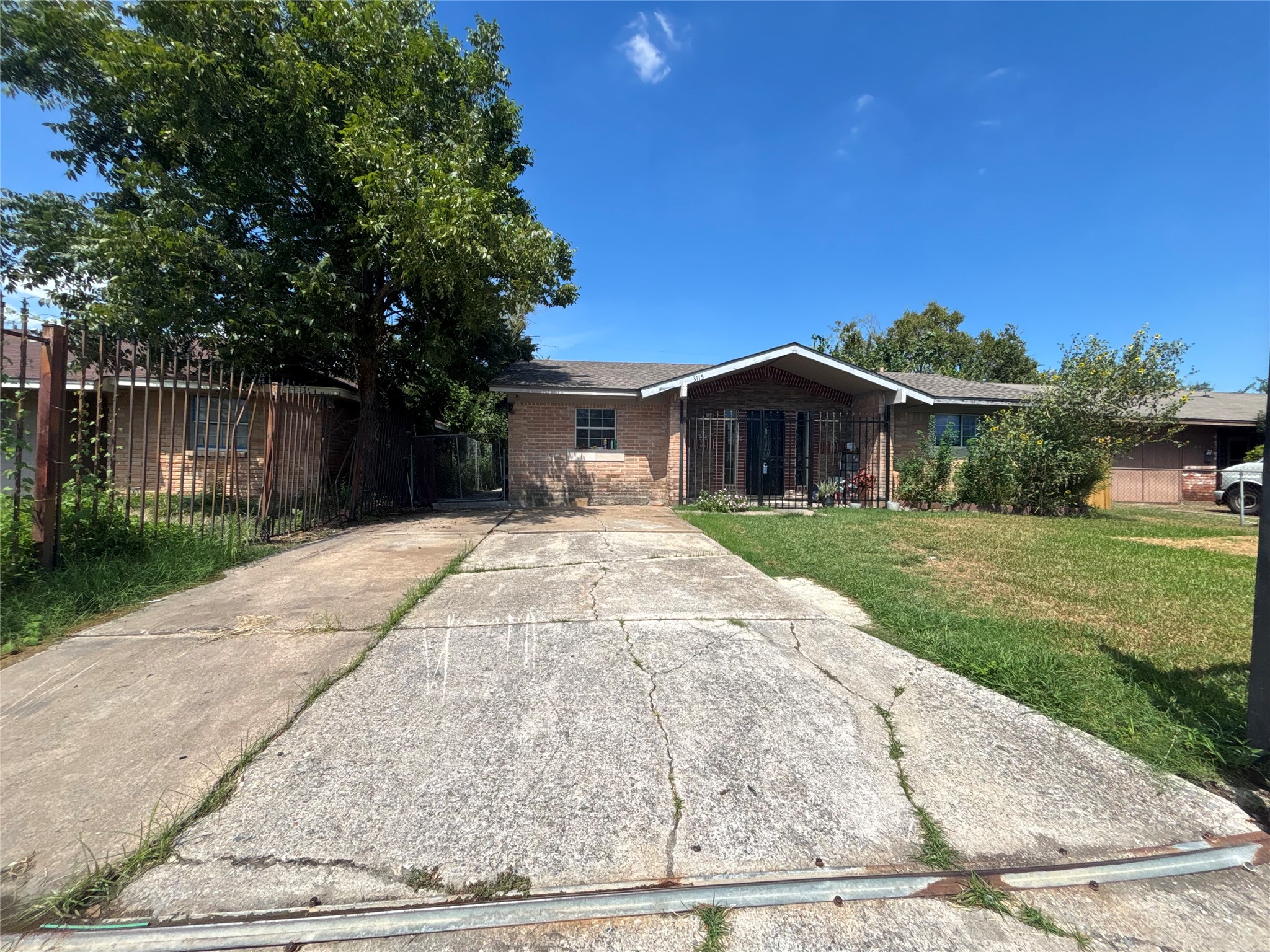 Listing photo 4