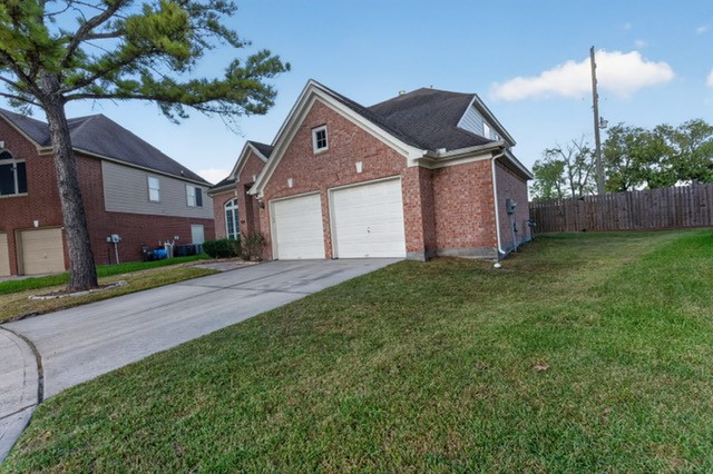 Listing photo 3