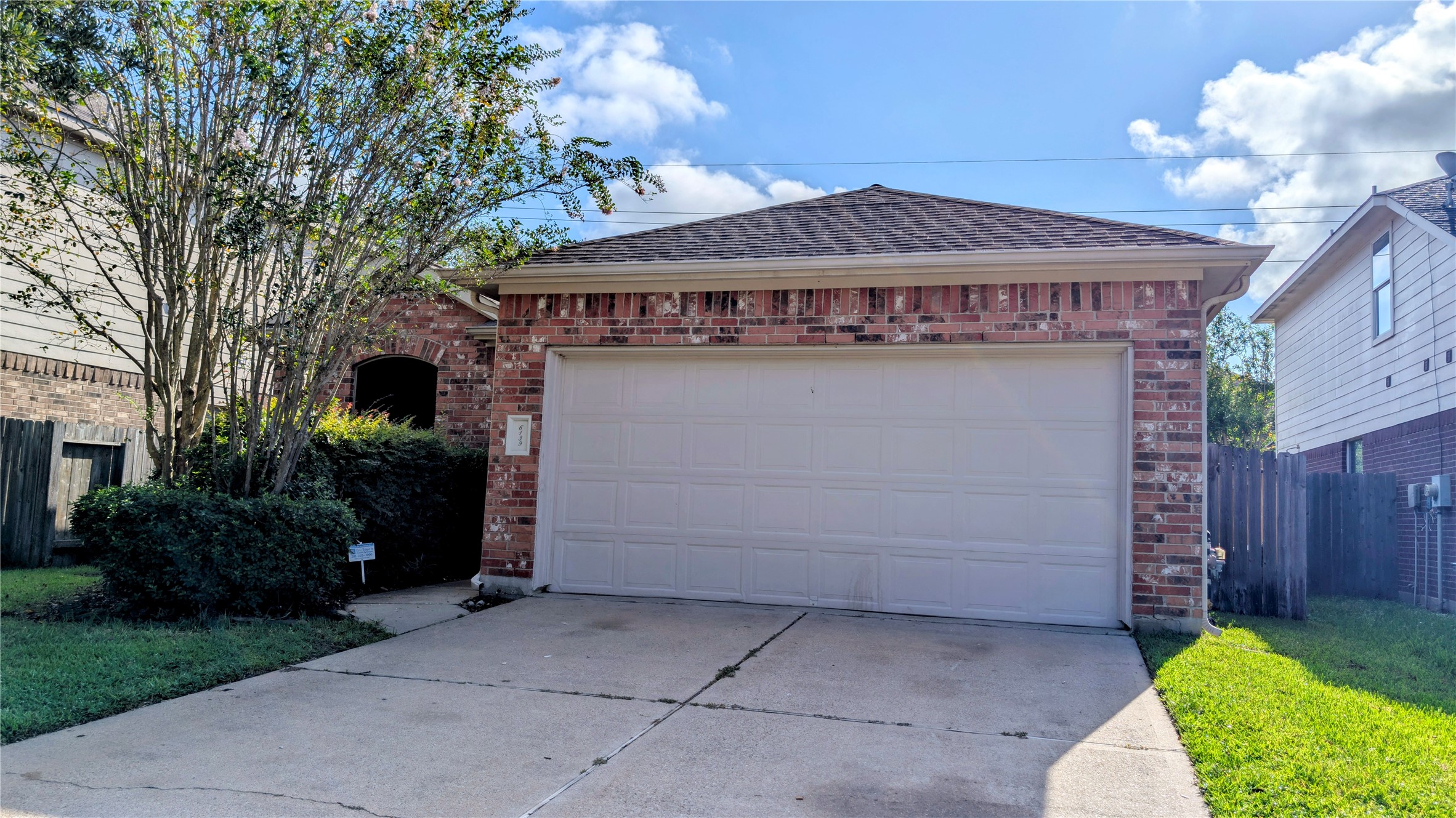 Listing photo 3