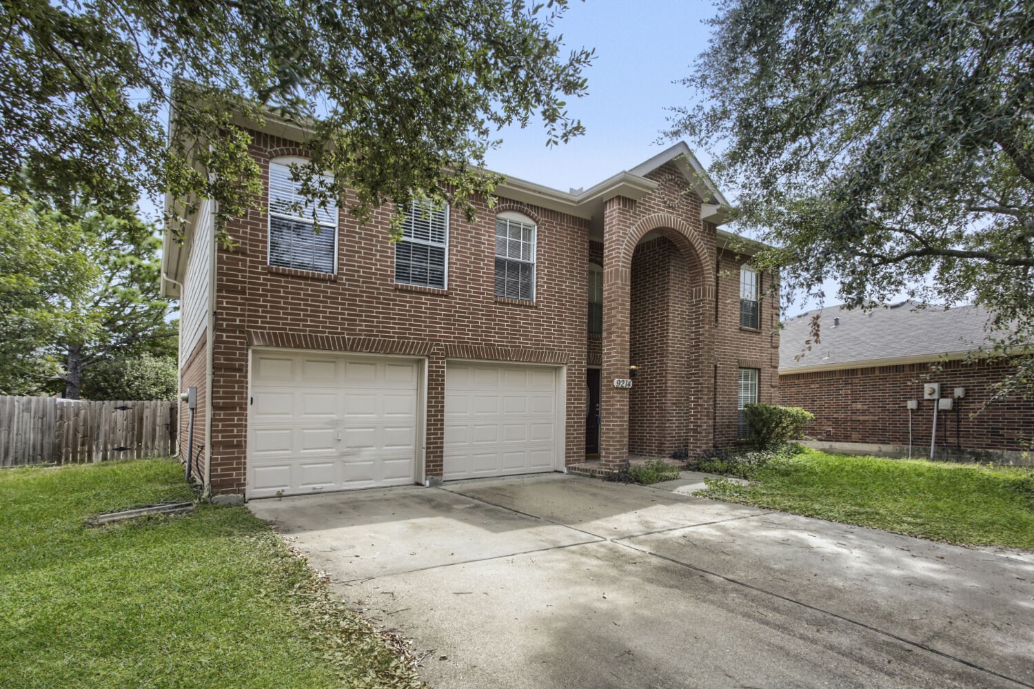 Listing photo 1