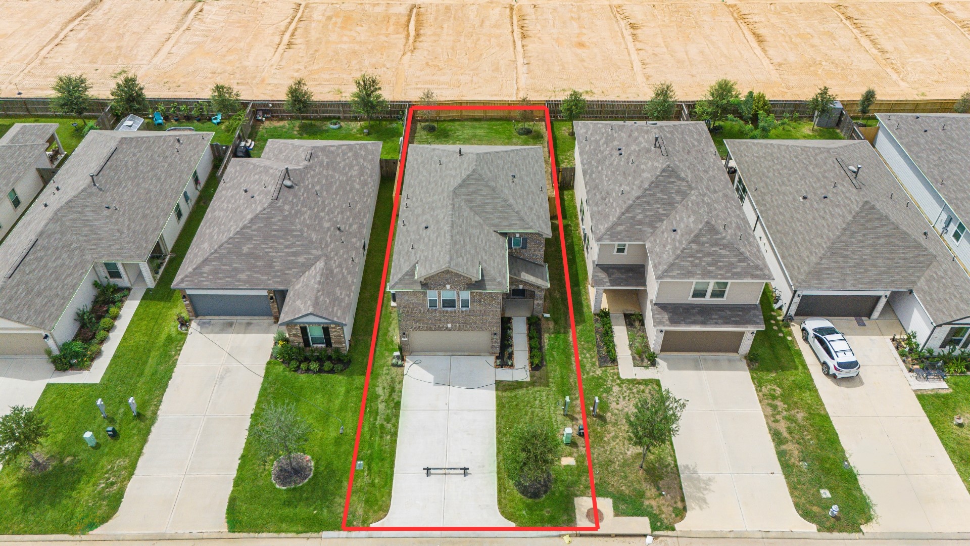 Listing photo 2