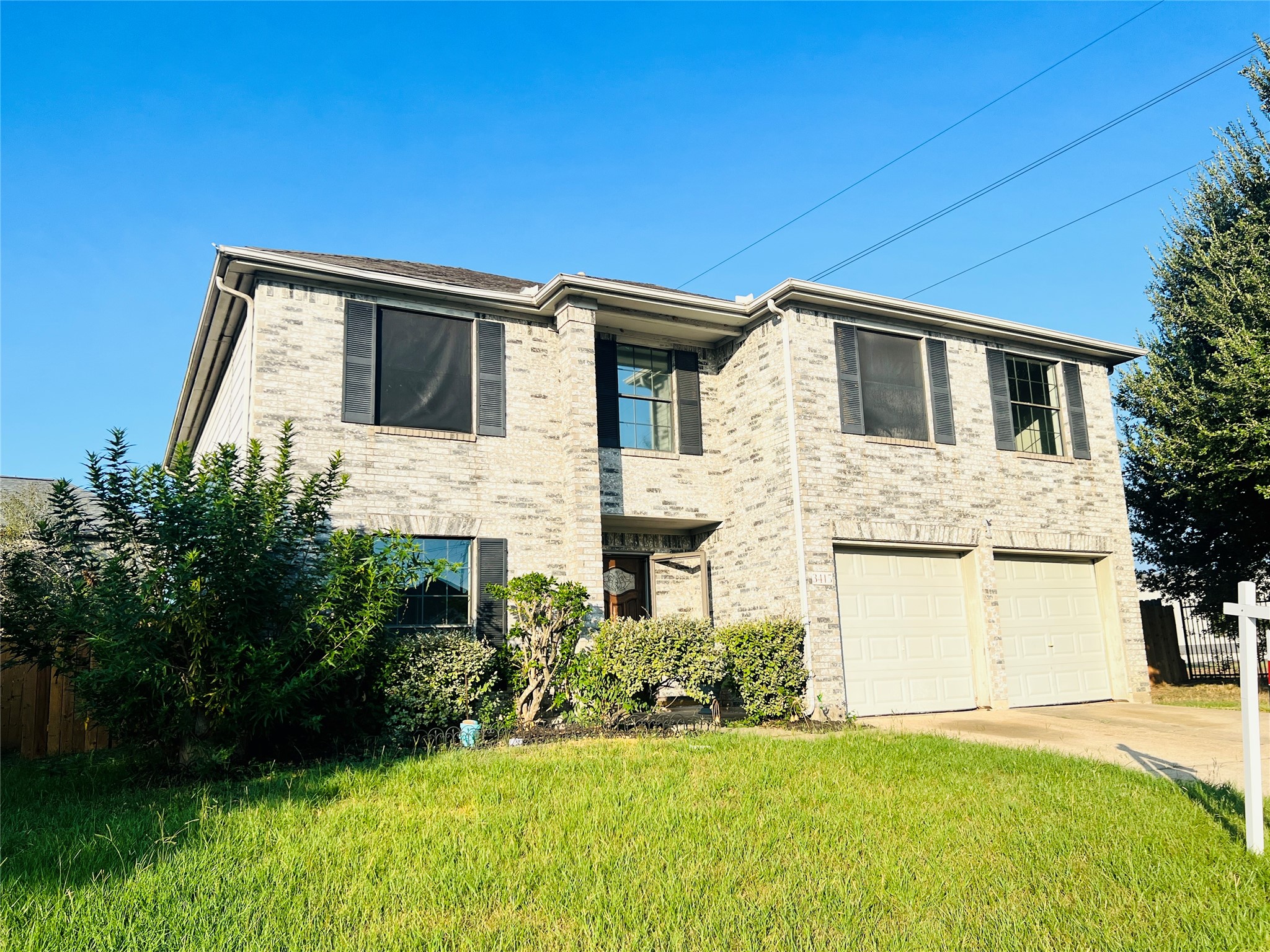 Listing photo 1