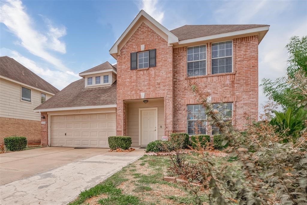 Listing photo 1