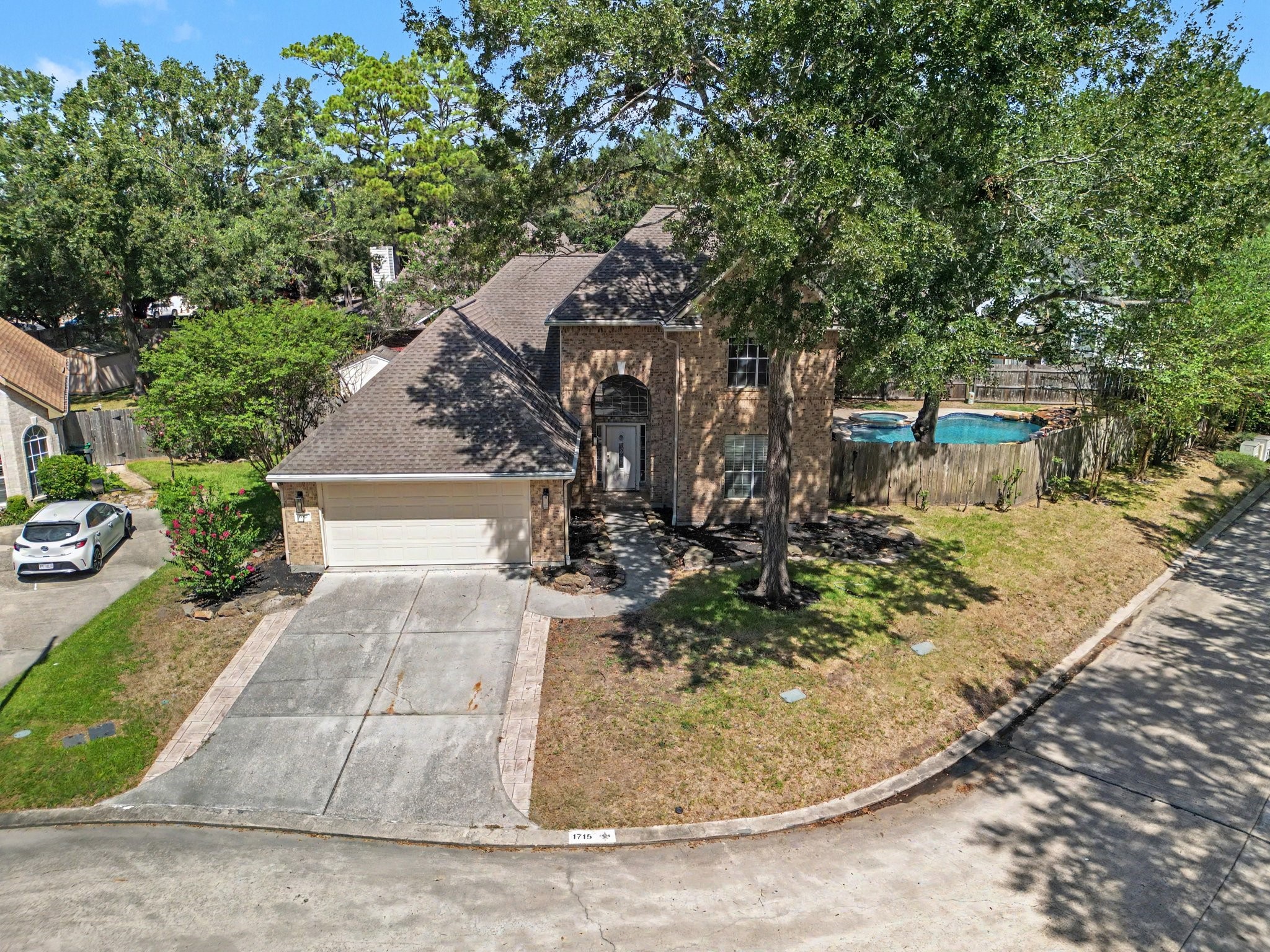 Listing photo 4