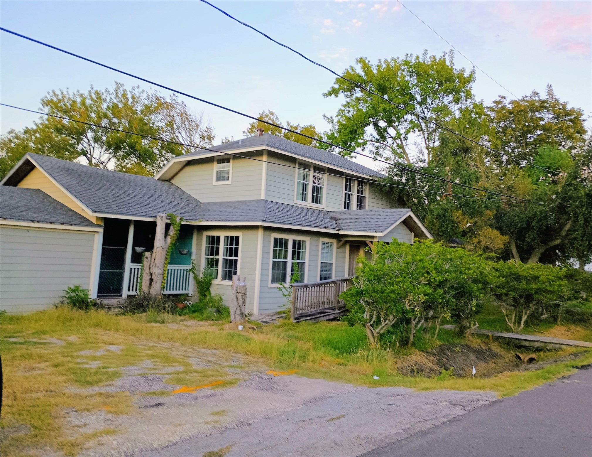 Listing photo 1