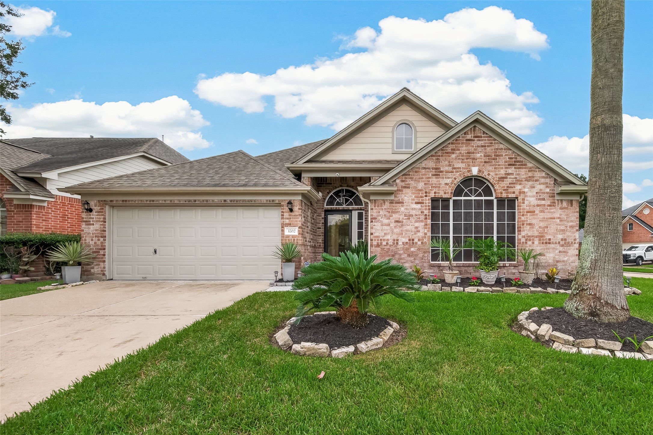 3702 Fairhope Grove Circle