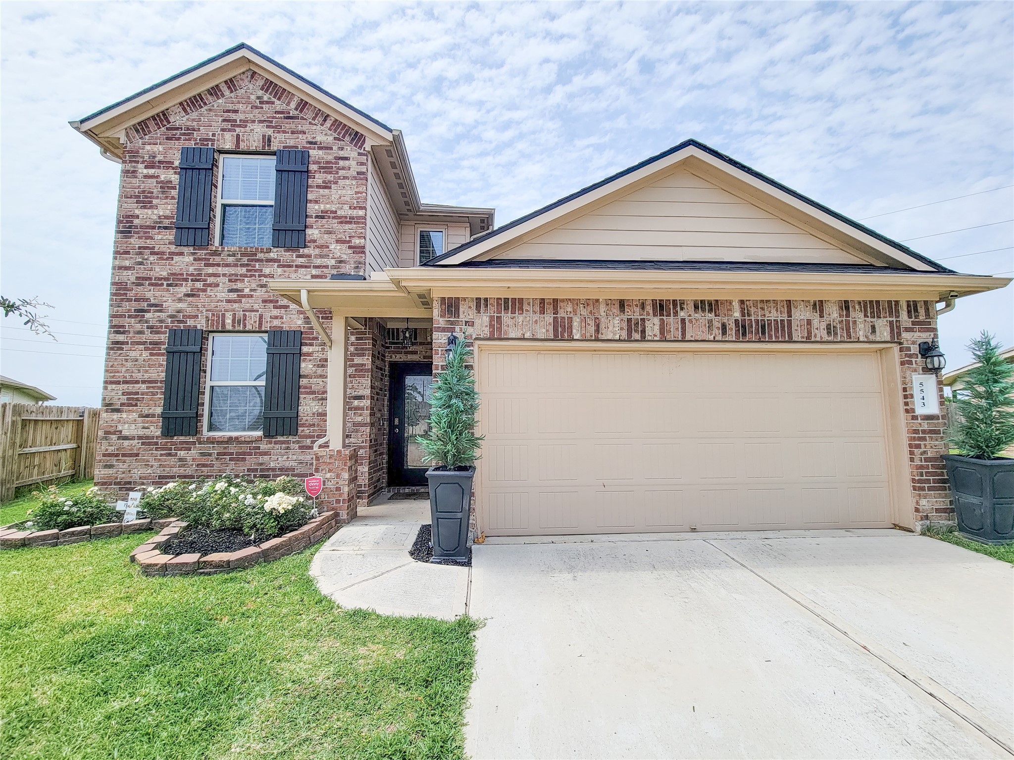 5543 Redwood Summit Lane